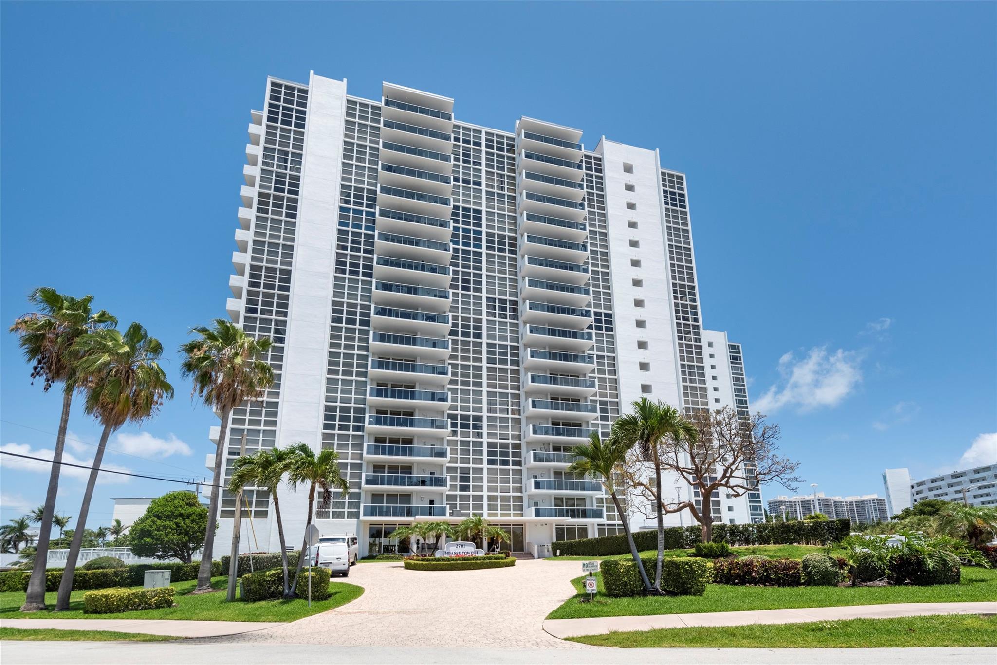2701 N Ocean Blvd 9a Property Photo 3