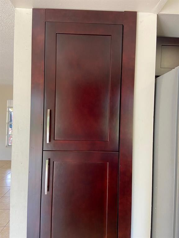 939 Burn Drive Property Photo 2