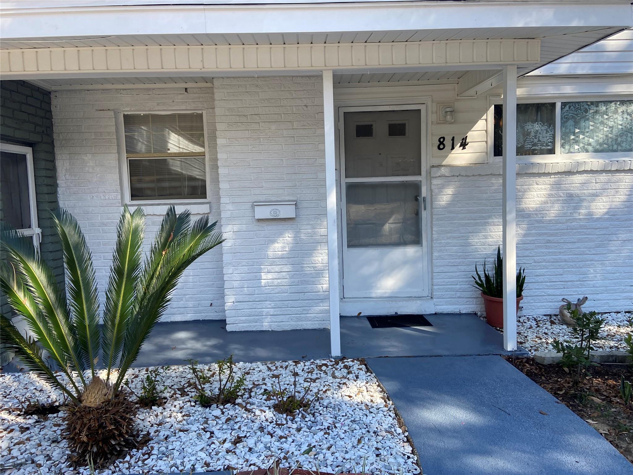814 S Madison Property Photo