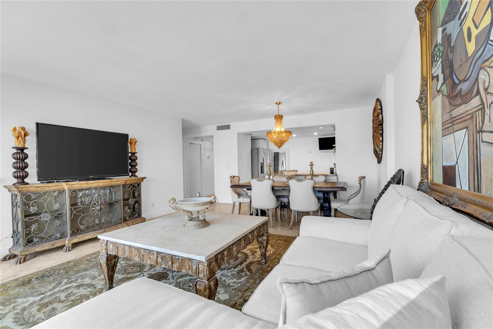 2100 S Ocean Dr 15b Property Photo 6