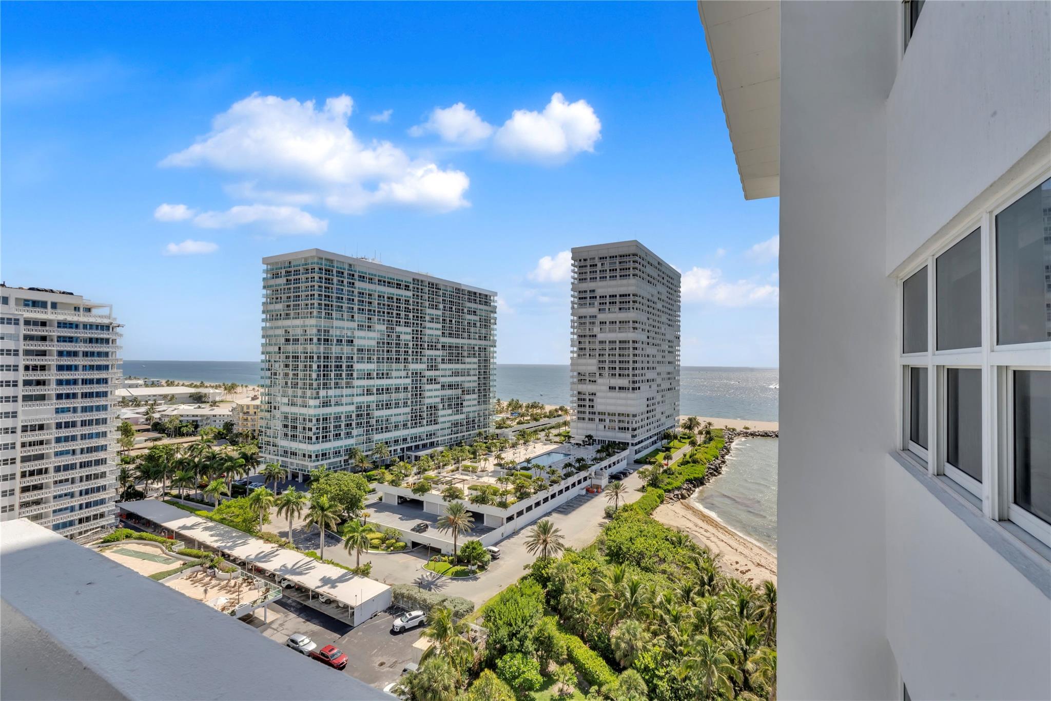 2100 S Ocean Dr 15b Property Photo 17