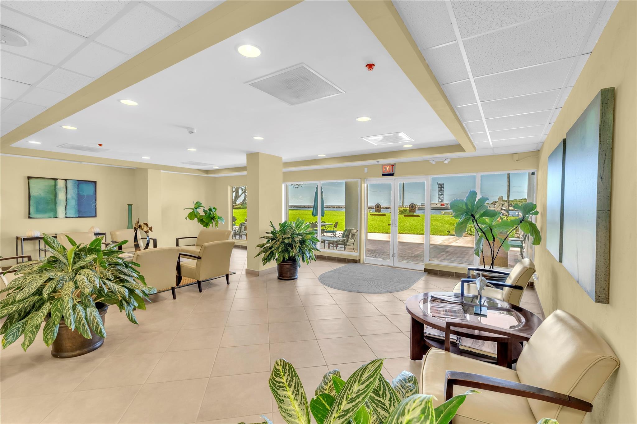 2100 S Ocean Dr 15b Property Photo 22