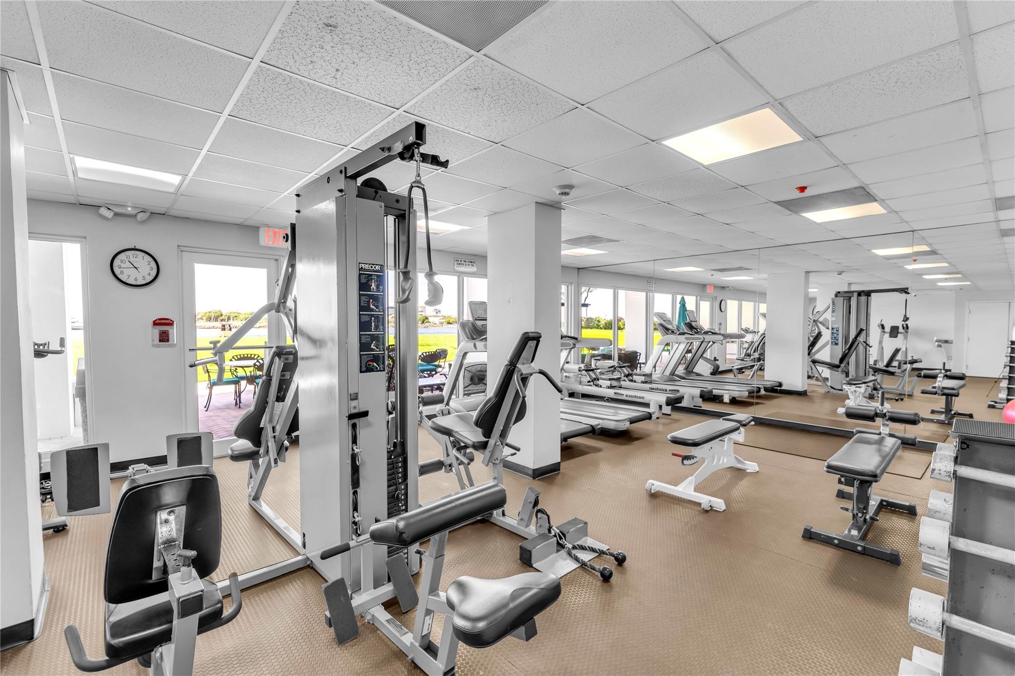 2100 S Ocean Dr 15b Property Photo 24