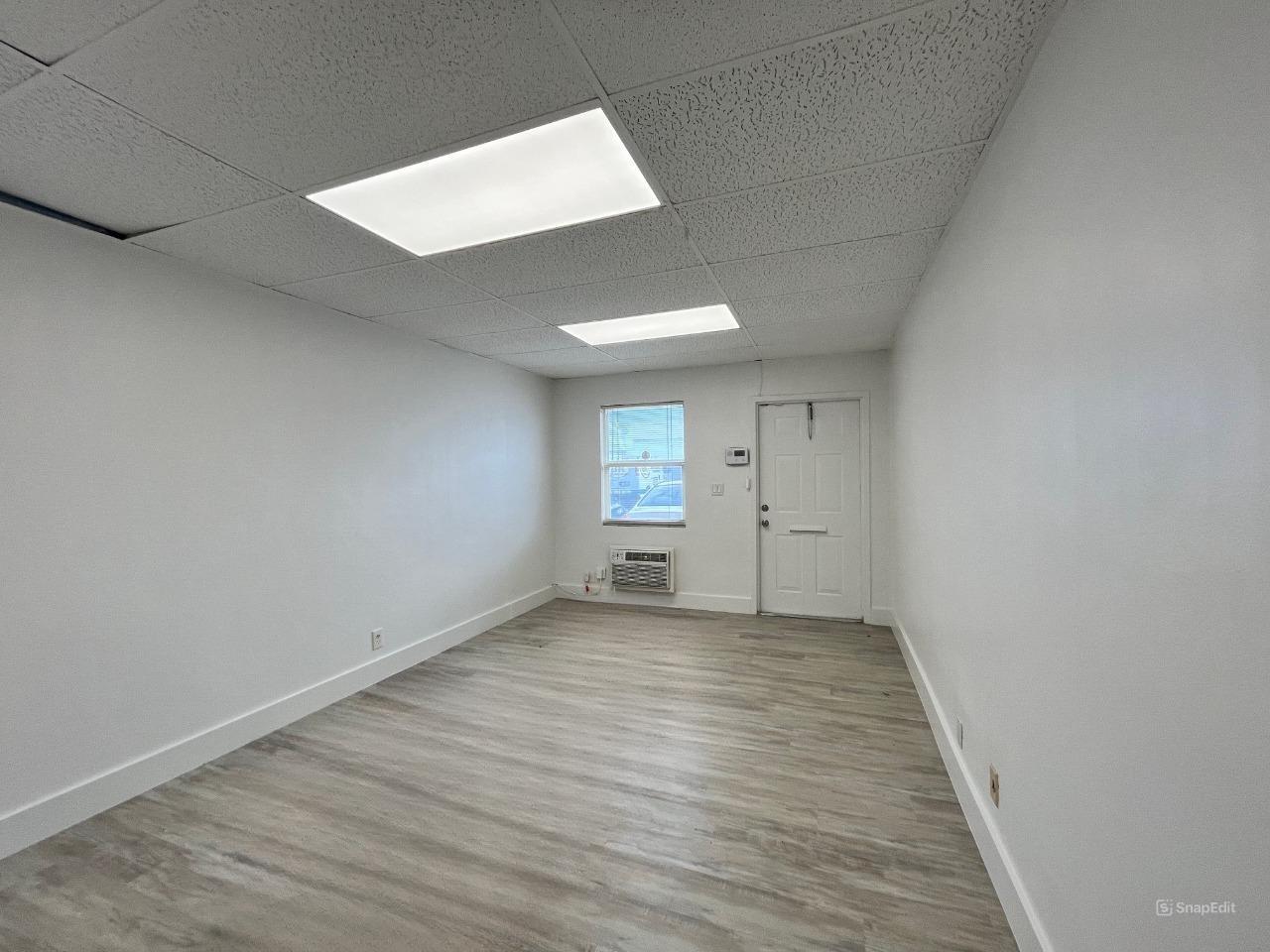 1421-d Sw 12th Ave 1421-d Property Photo 4