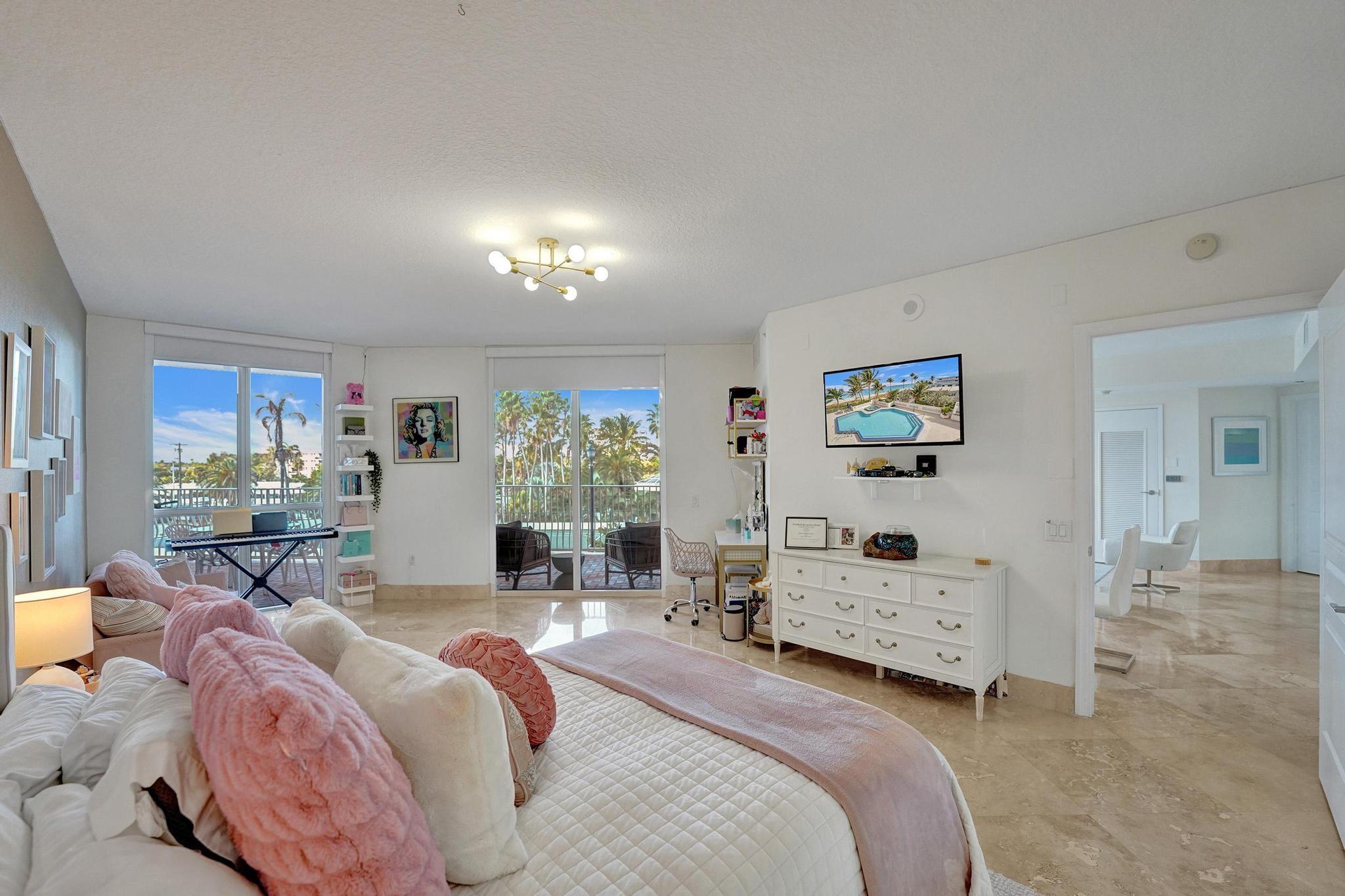 1460 S Ocean Blvd 303 Property Photo 23
