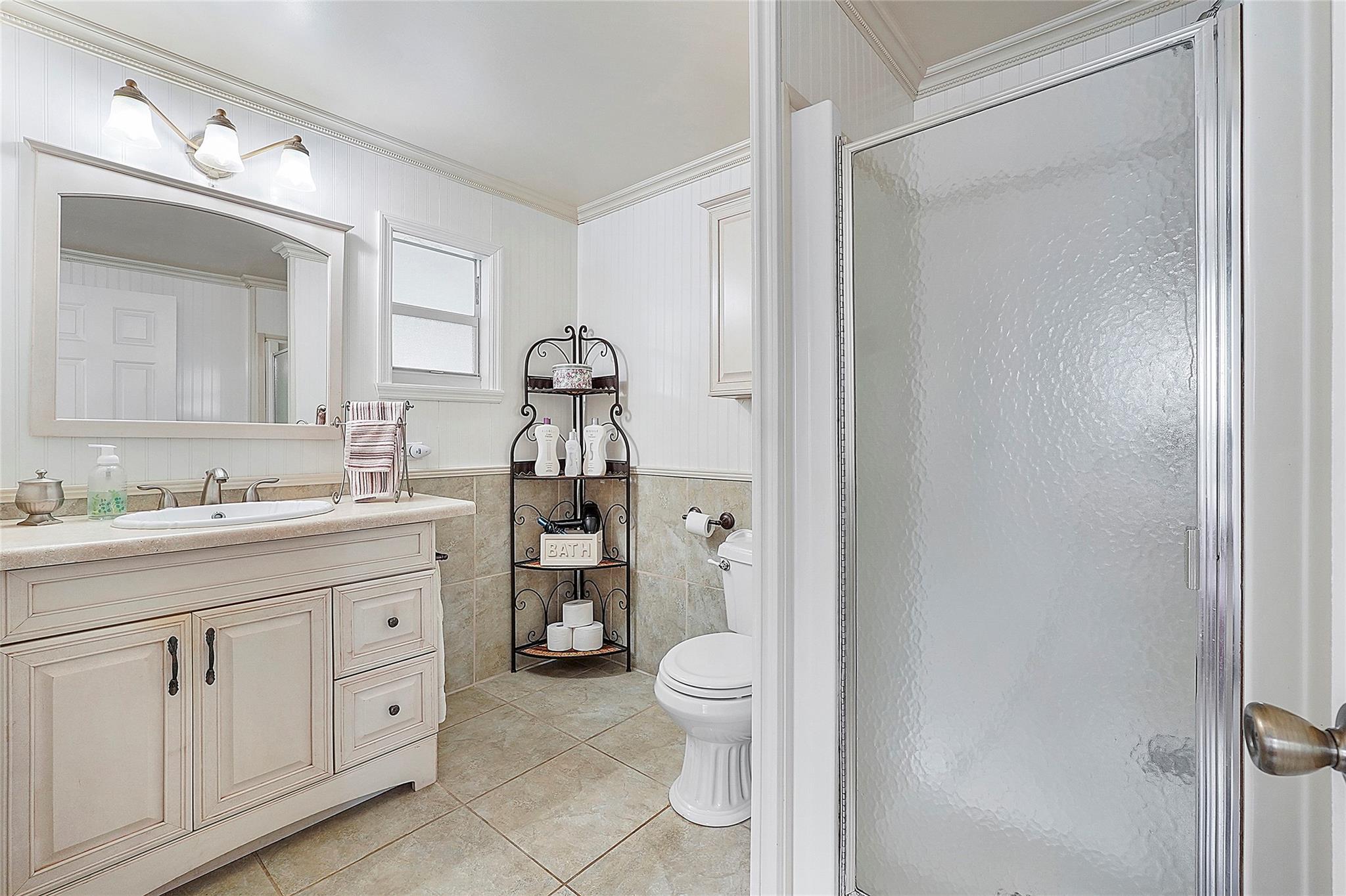 5450 Lagoon Dr Property Photo 16