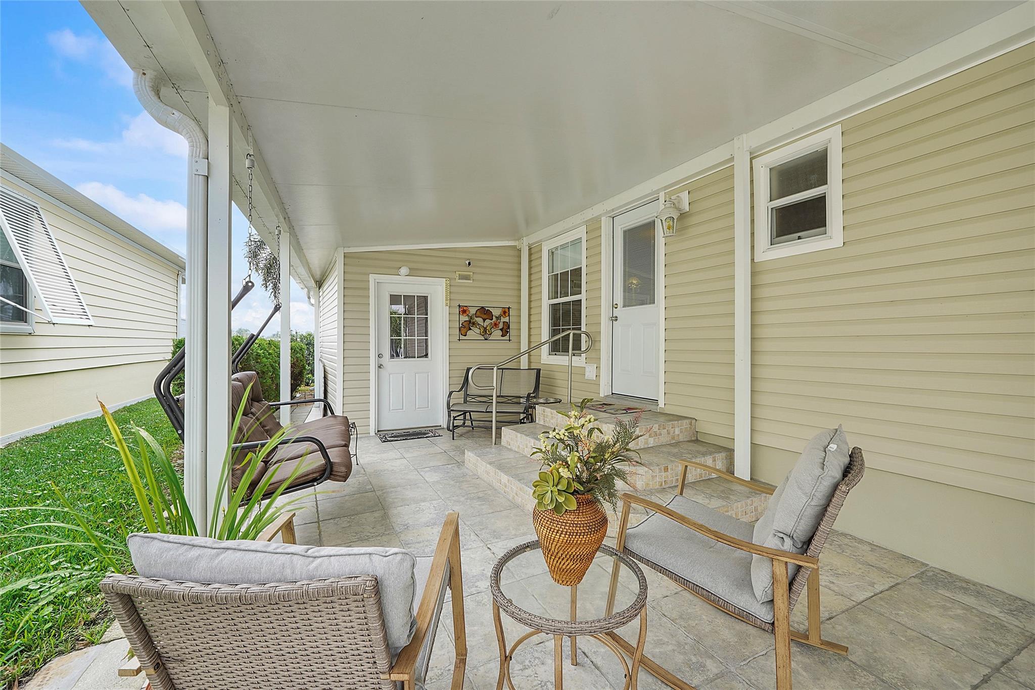 5450 Lagoon Dr Property Photo 19