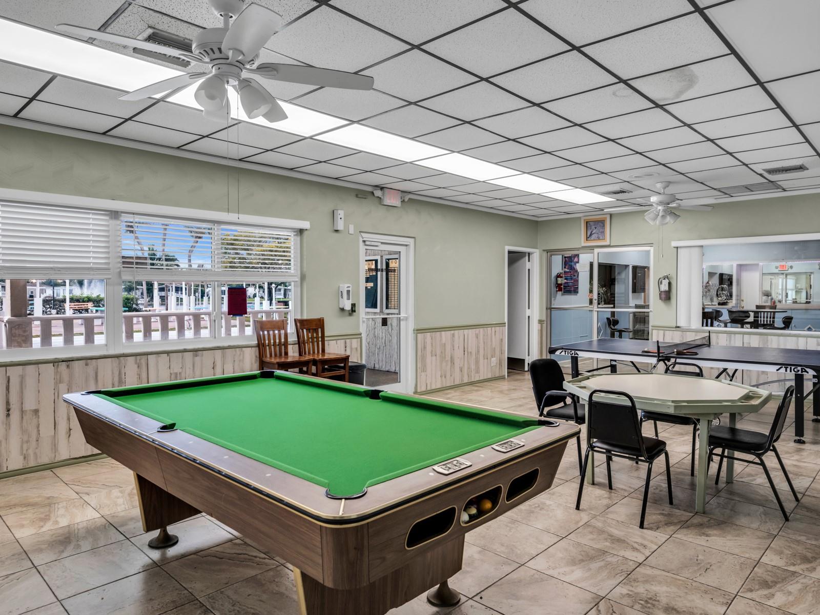 5450 Lagoon Dr Property Photo 30