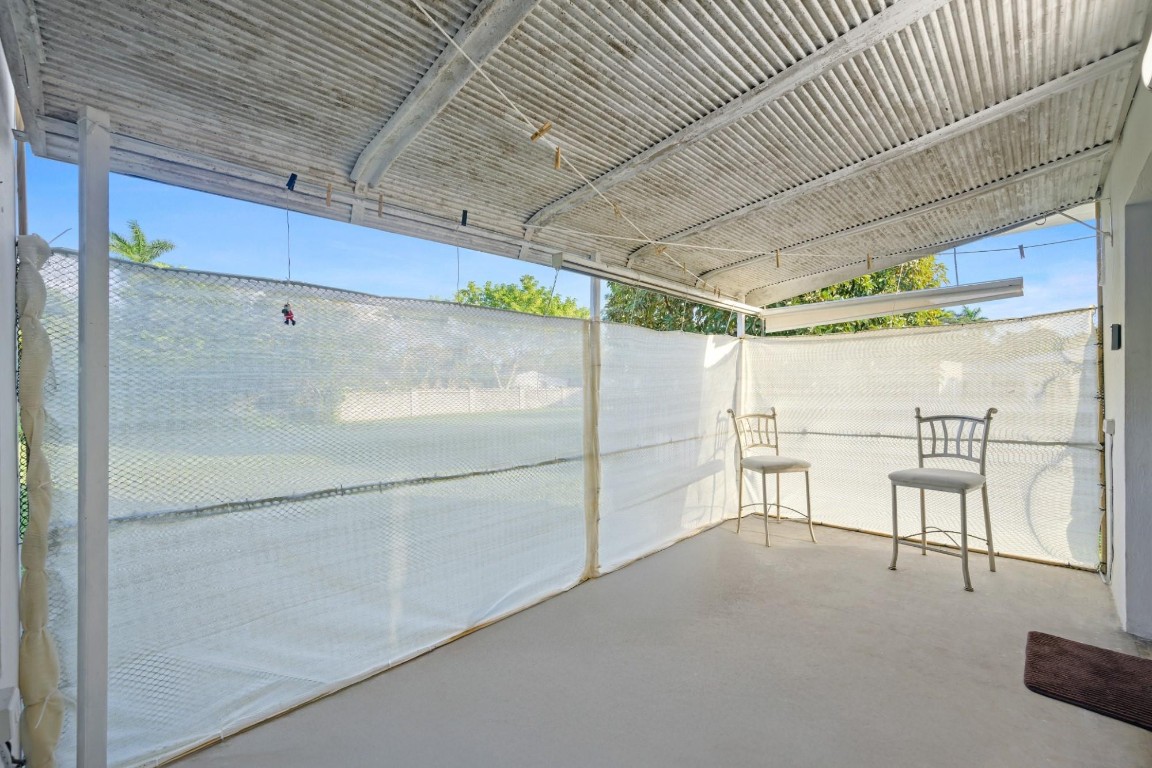 13945 N Miami Avenue Property Photo 21