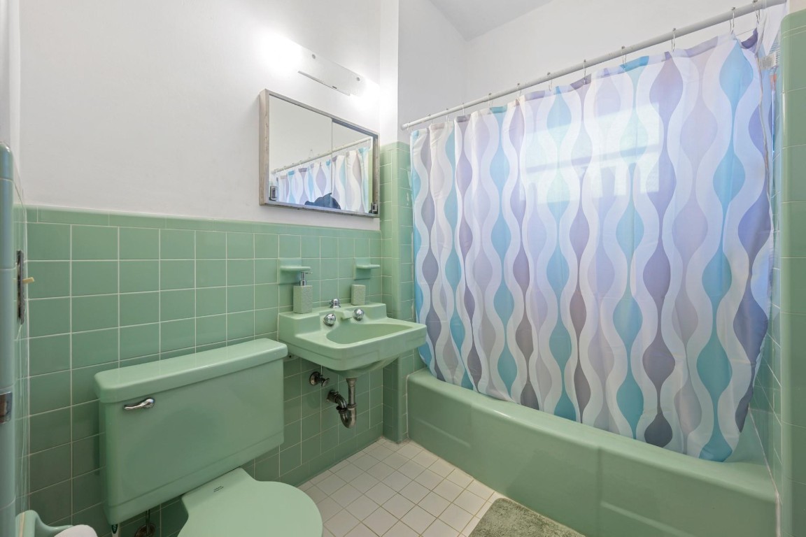 13945 N Miami Avenue Property Photo 24