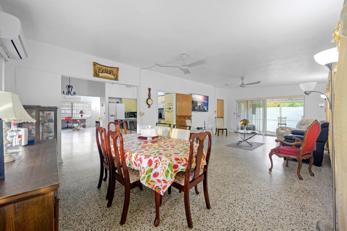 13945 N Miami Avenue Property Photo 35