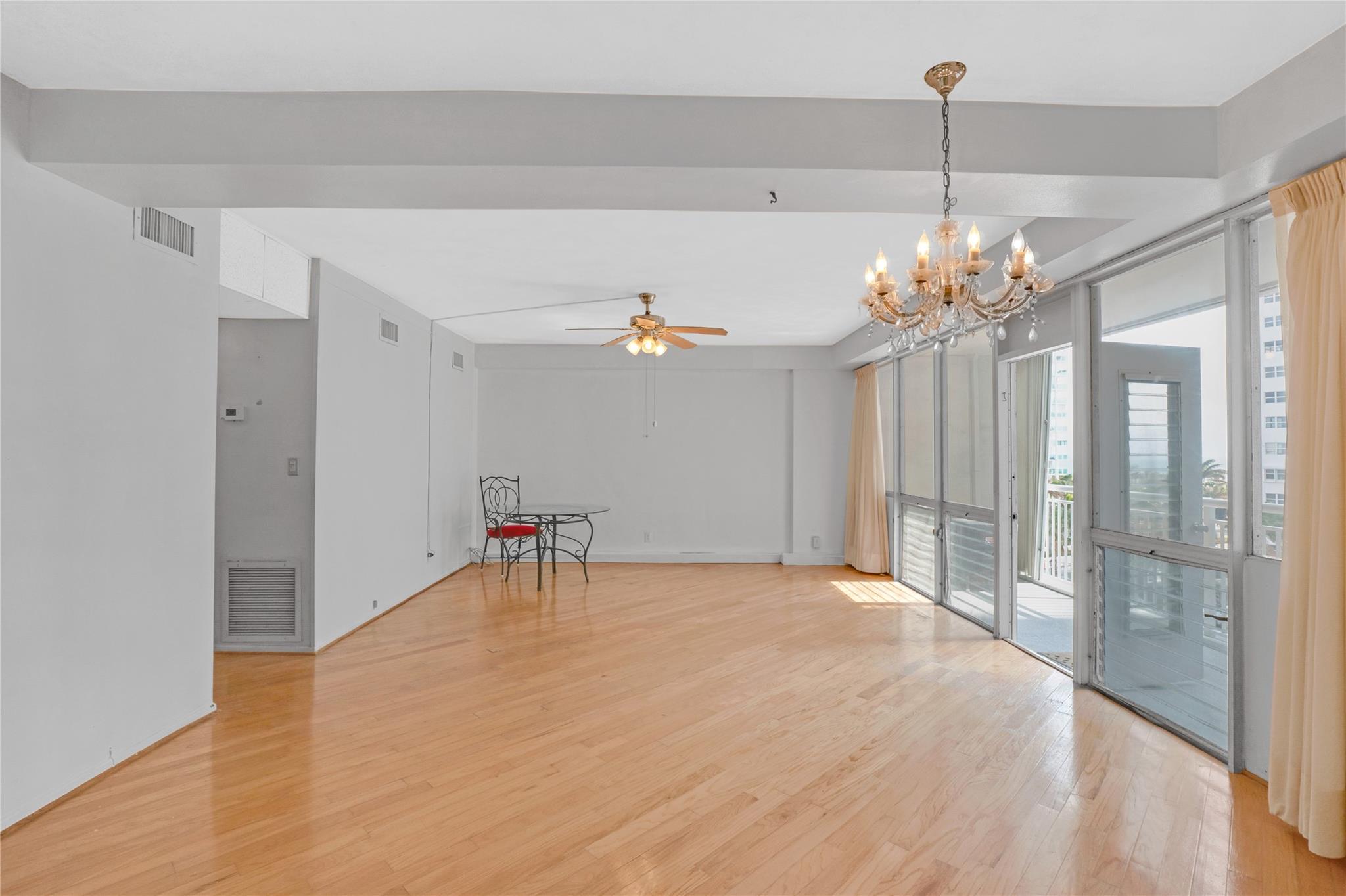 1920 S Ocean Dr 606 Property Photo 8