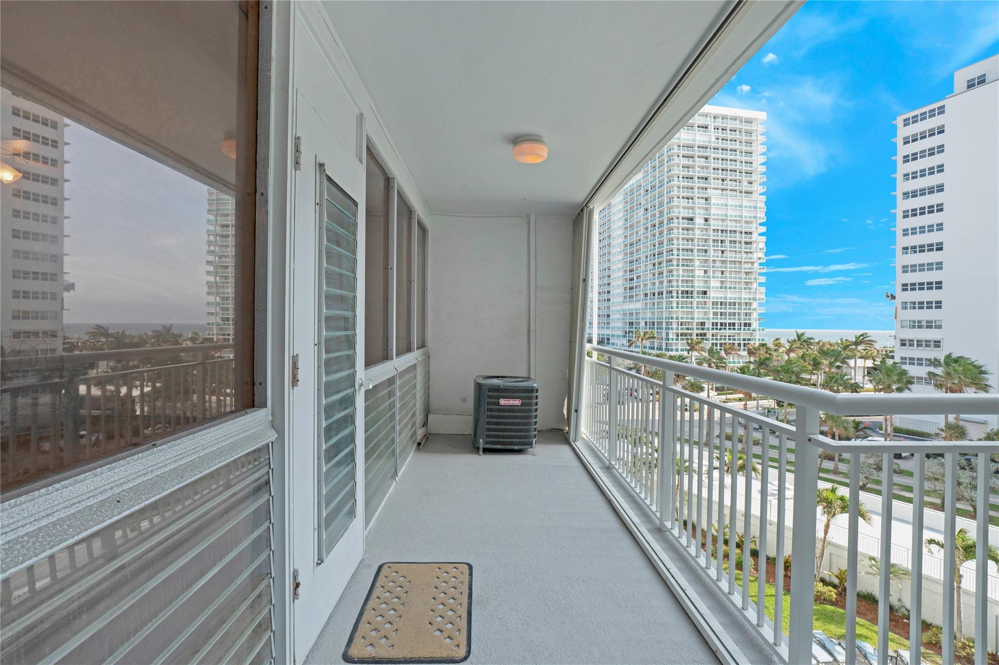 1920 S Ocean Dr 606 Property Photo 30