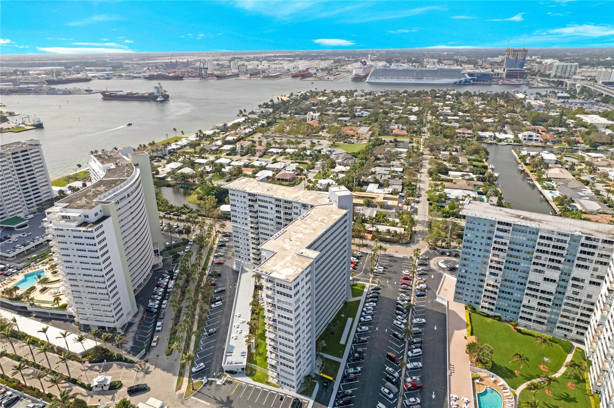 1920 S Ocean Dr 606 Property Photo 32