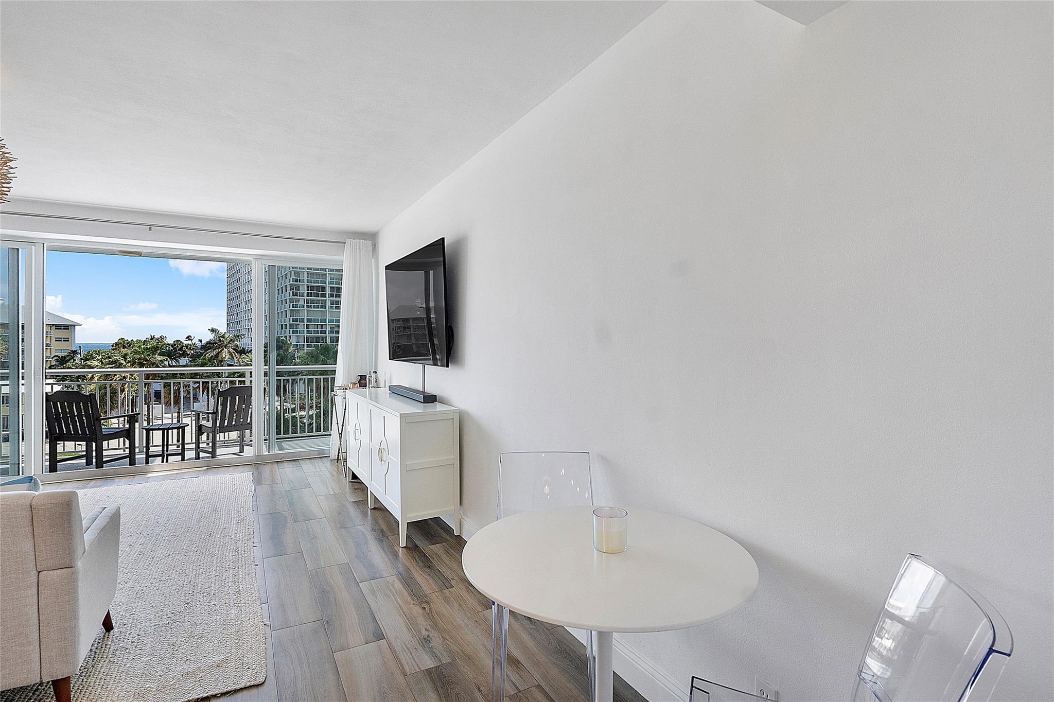 1920 S Ocean Dr 510 Property Photo 22