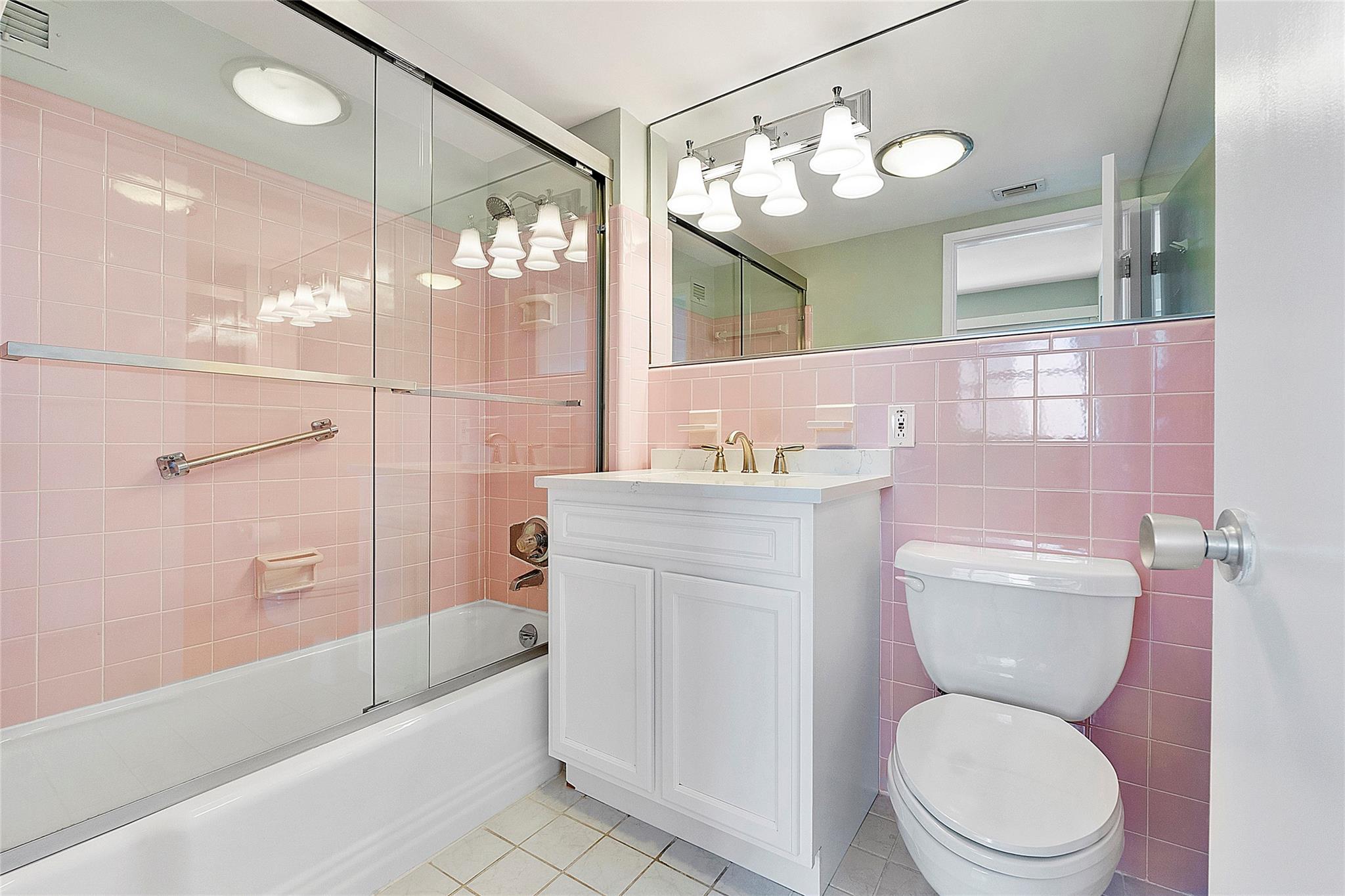 1920 S Ocean Dr 510 Property Photo 26