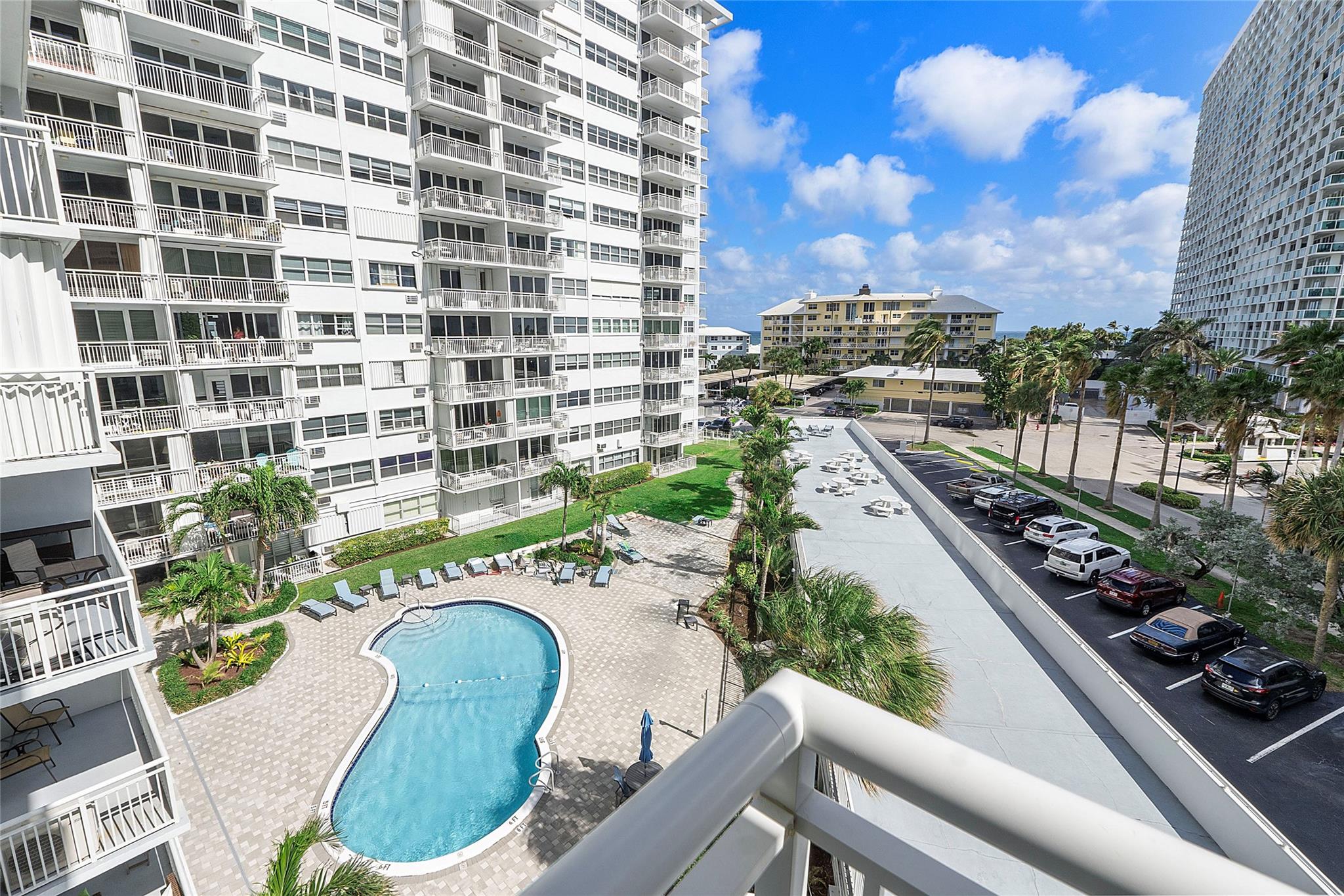 1920 S Ocean Dr 510 Property Photo 34