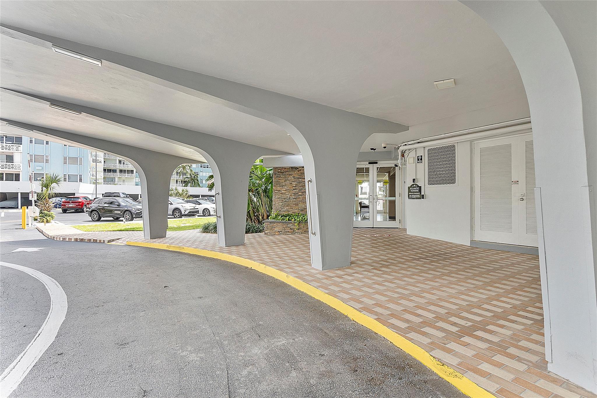 1920 S Ocean Dr 510 Property Photo 43
