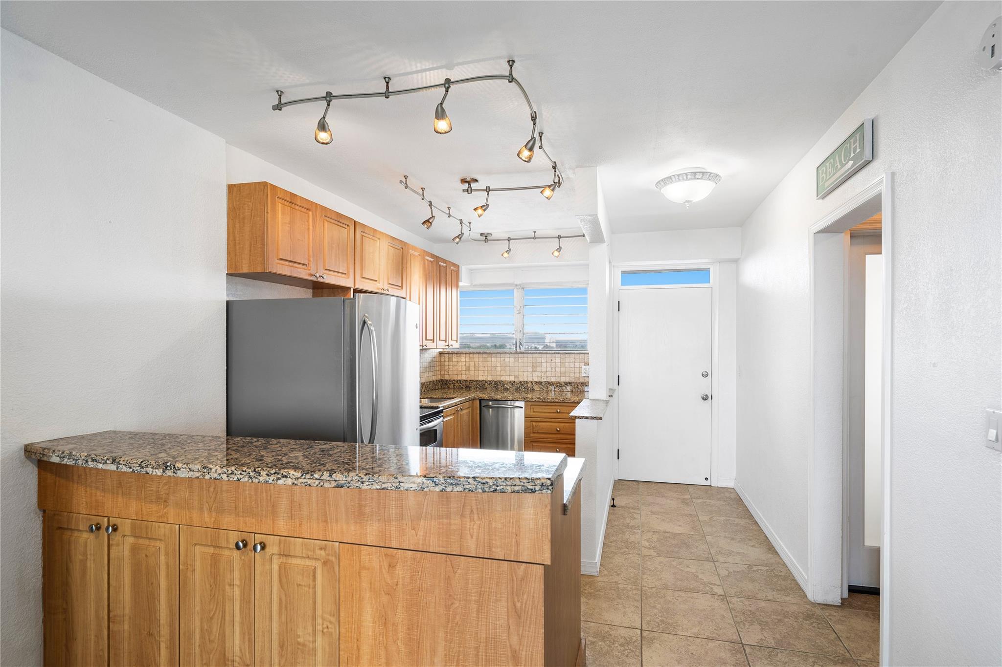 1900 S Ocean Dr 608 Property Photo 12