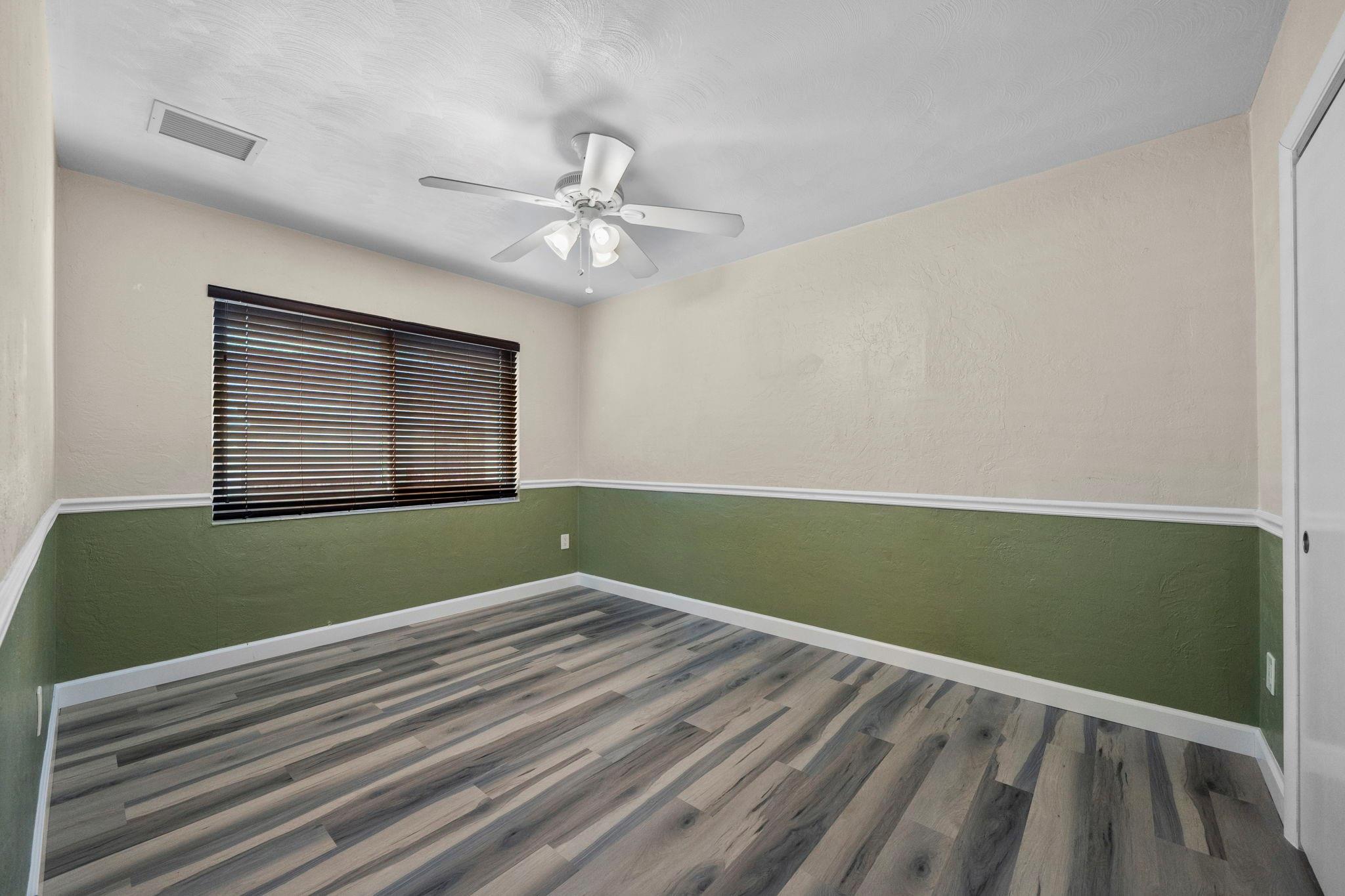 4580 Sw 34th Ter Property Photo 25