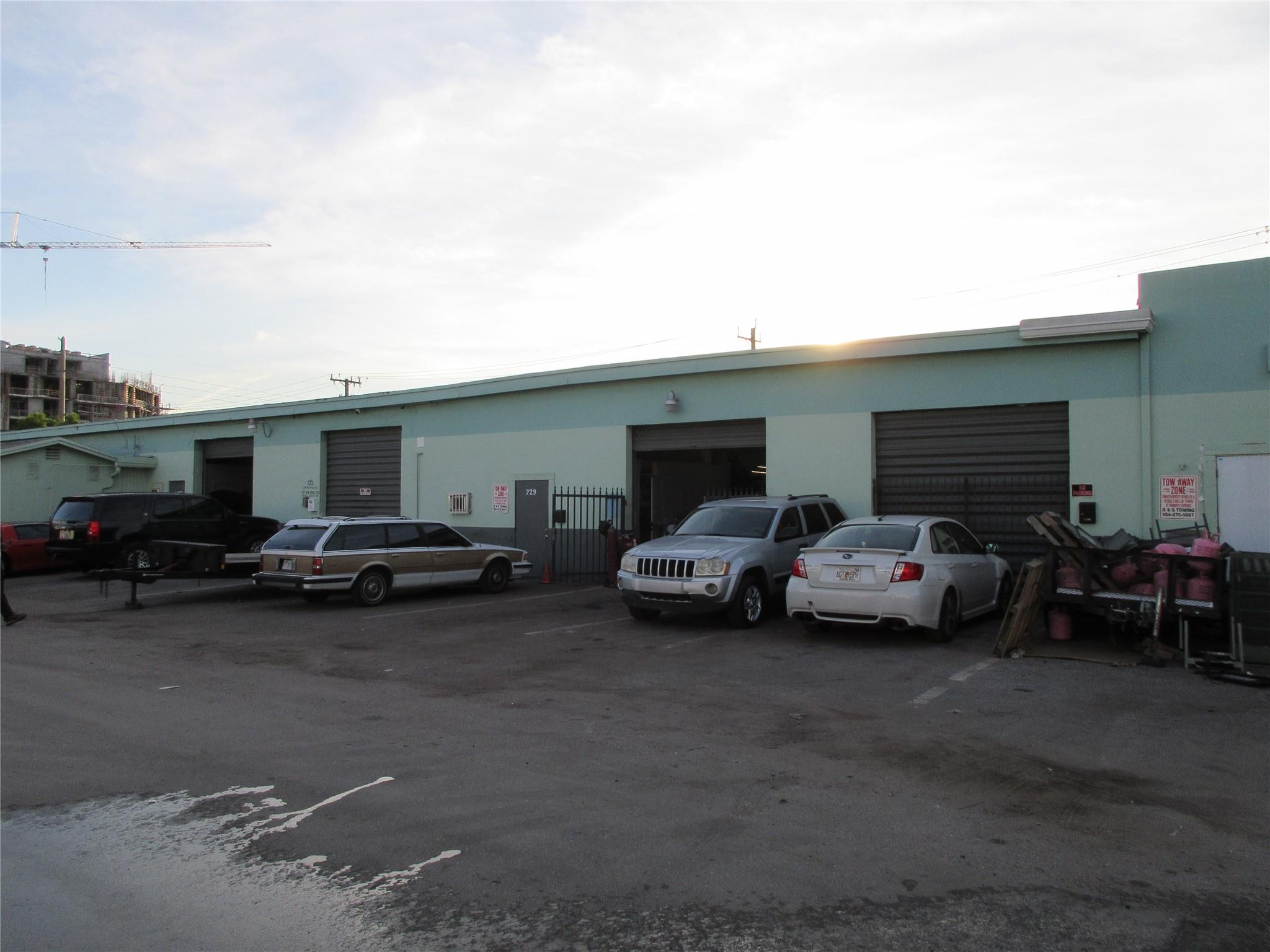 723 Nw 6th Ave Property Photo 4