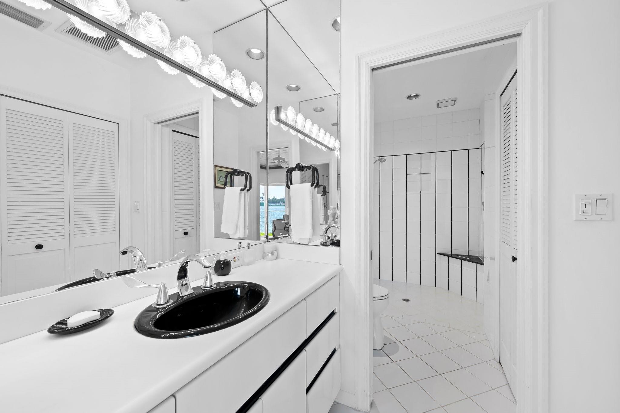 2400 Inlet Drive Property Photo 32