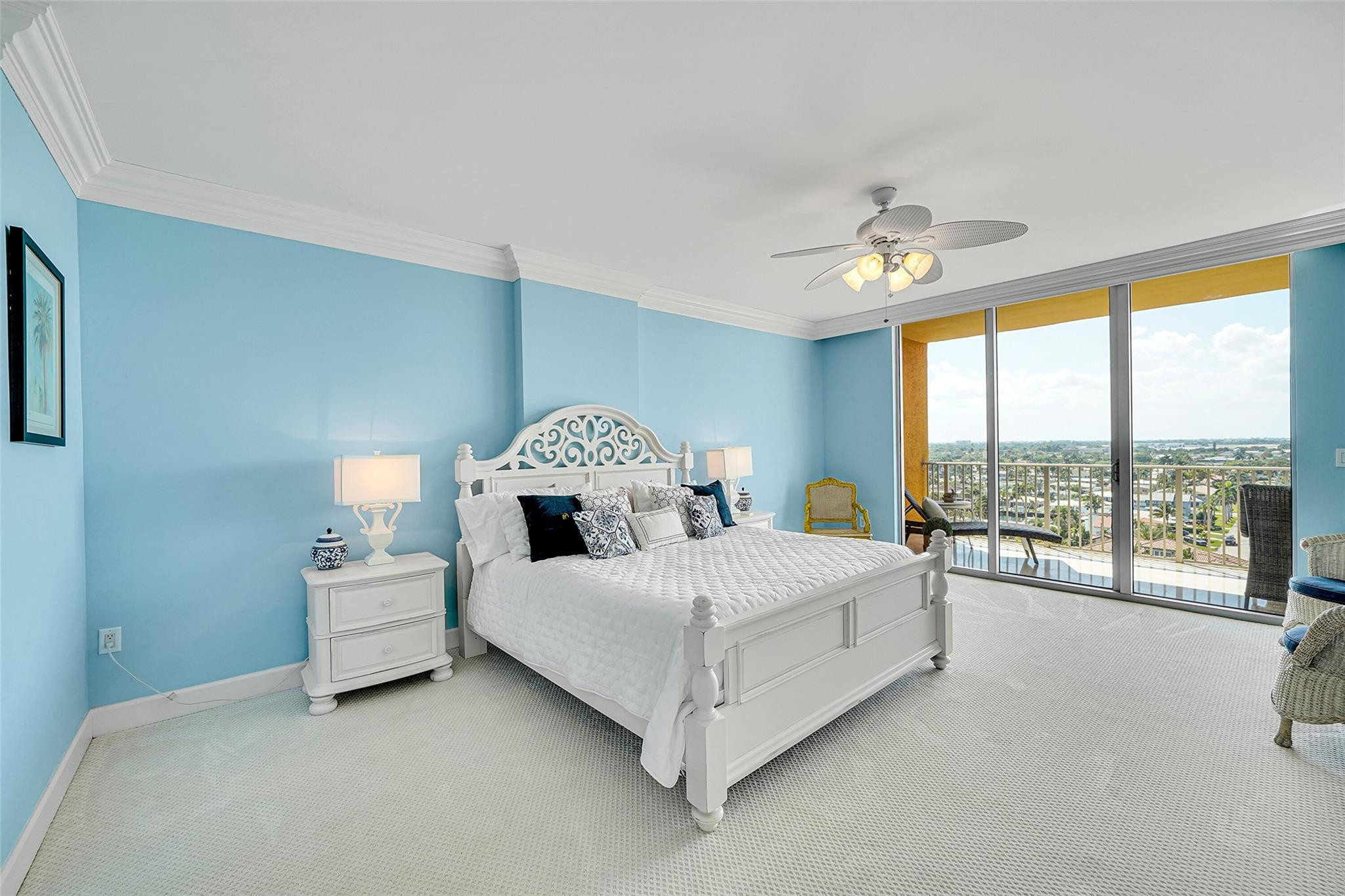 821 N Riverside Drive Ph2 Property Photo 45