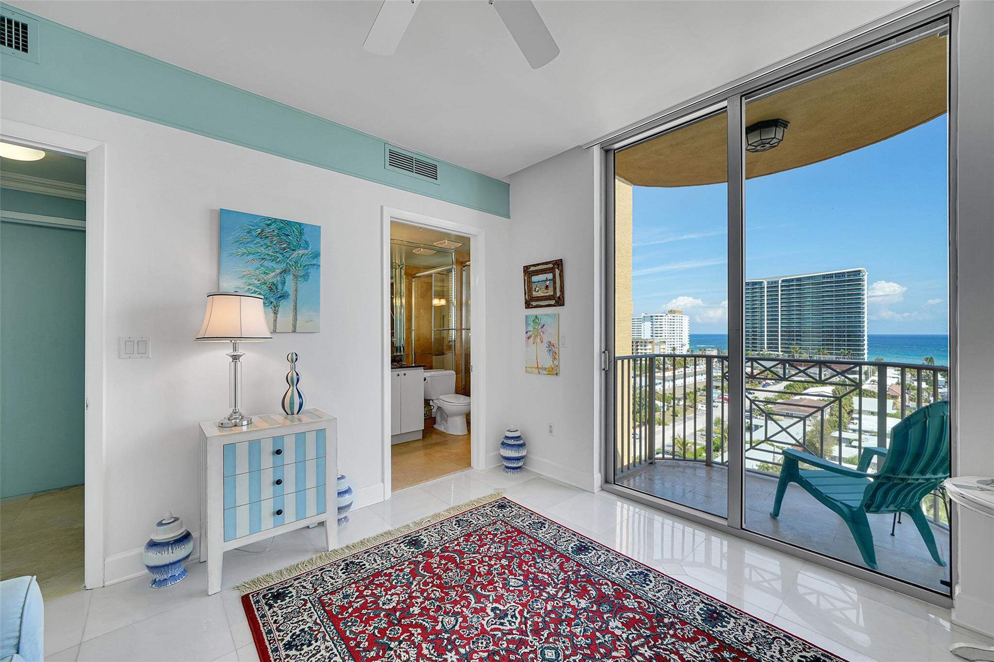 821 N Riverside Drive Ph2 Property Photo 62