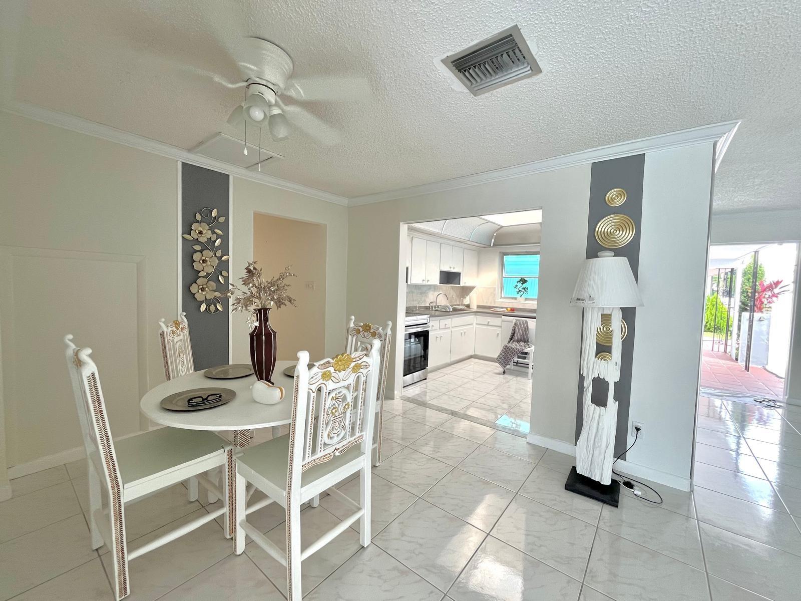 85 Fiesta Way Property Photo 8