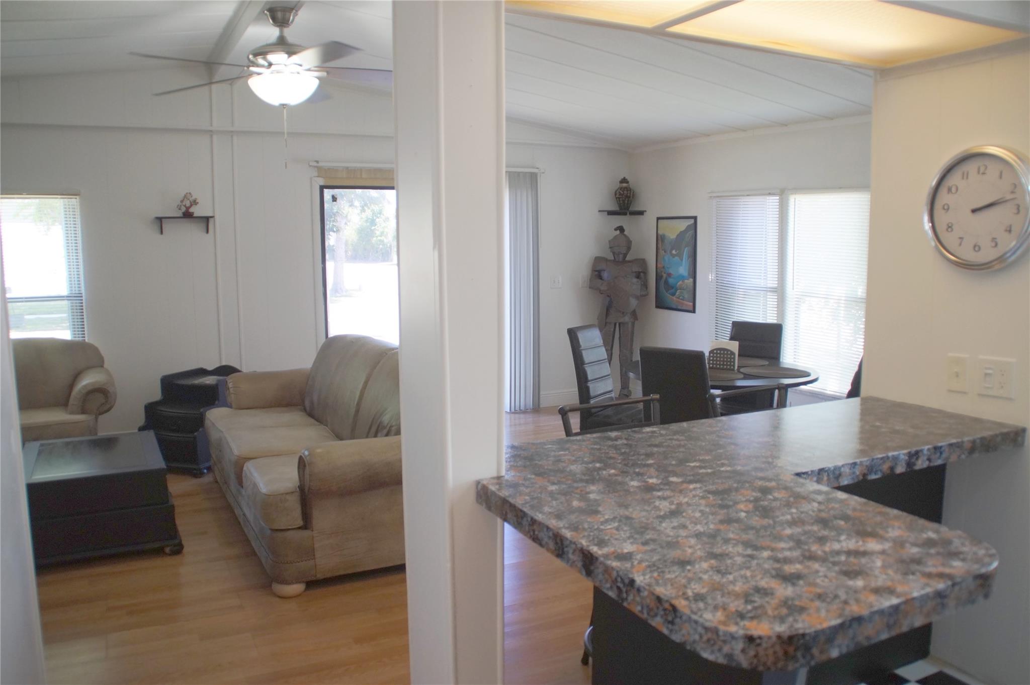 5321 Sw 30th Way Property Photo 8