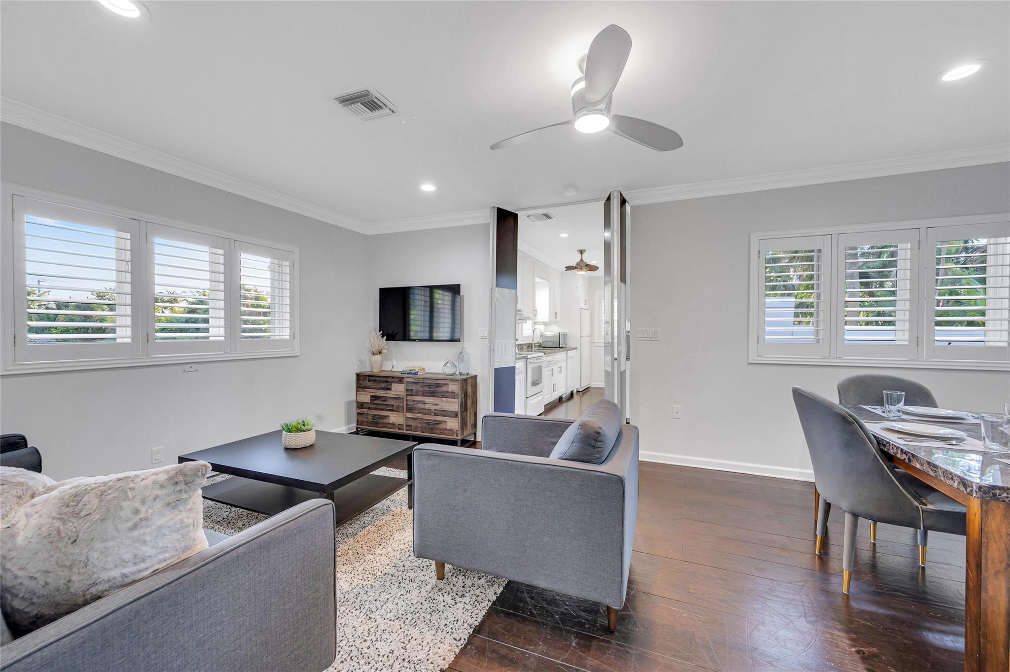 1401 S Ocean Dr Property Photo 30