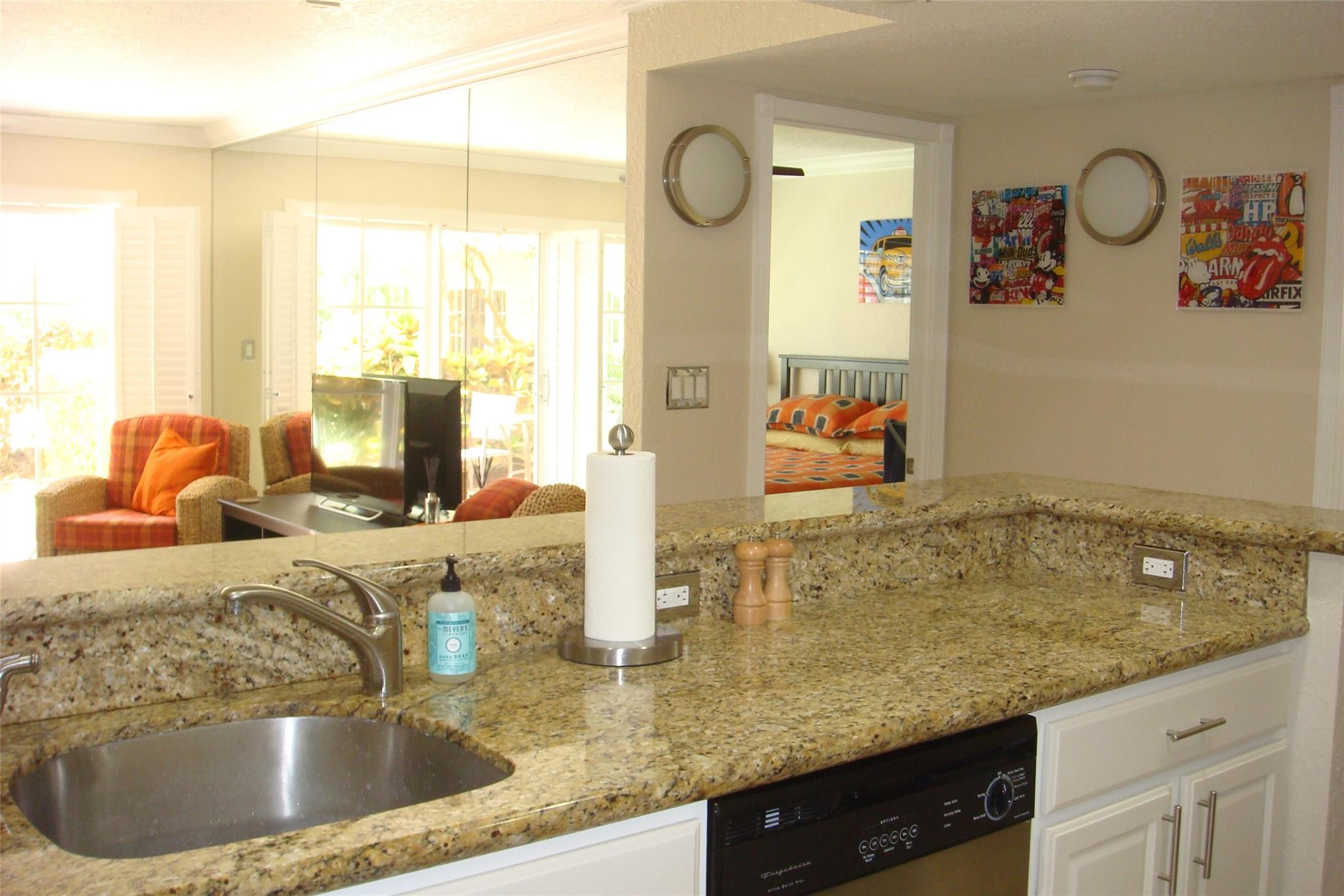 1515 E Broward Blvd 121 Property Photo 7