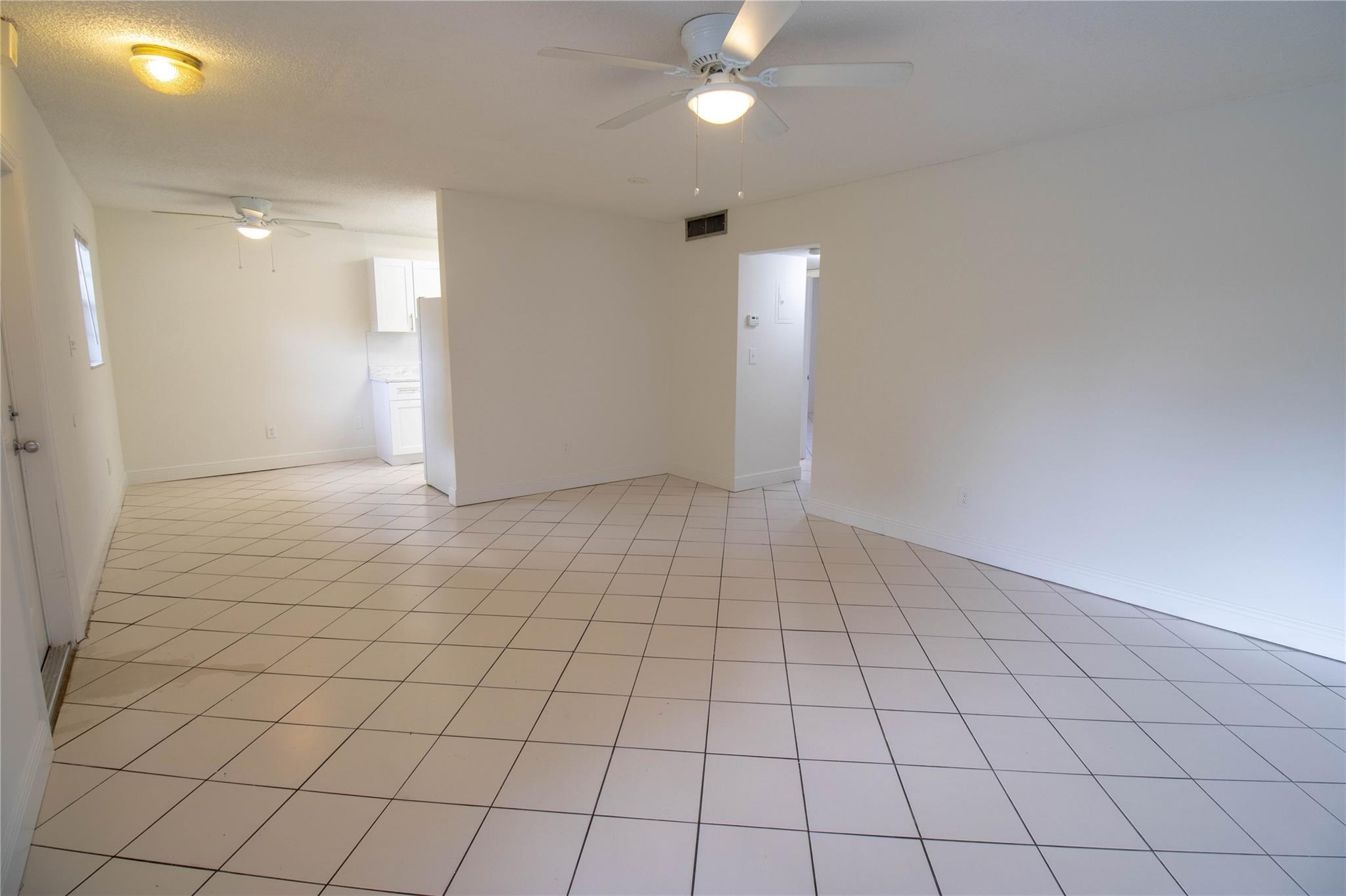 1507 Argyle Dr 106 Property Photo 1