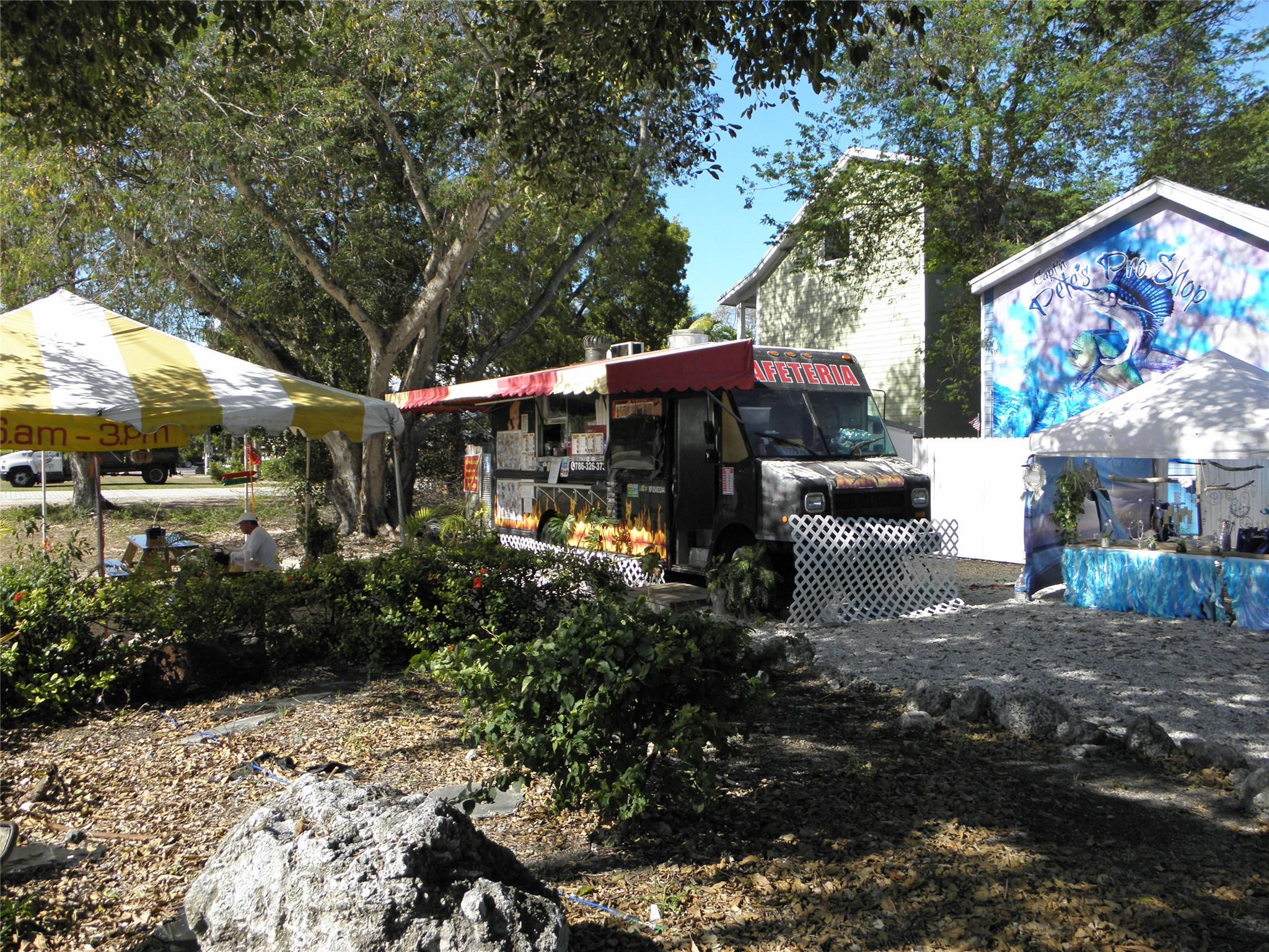 102970 Overseas Hwy Property Photo 8