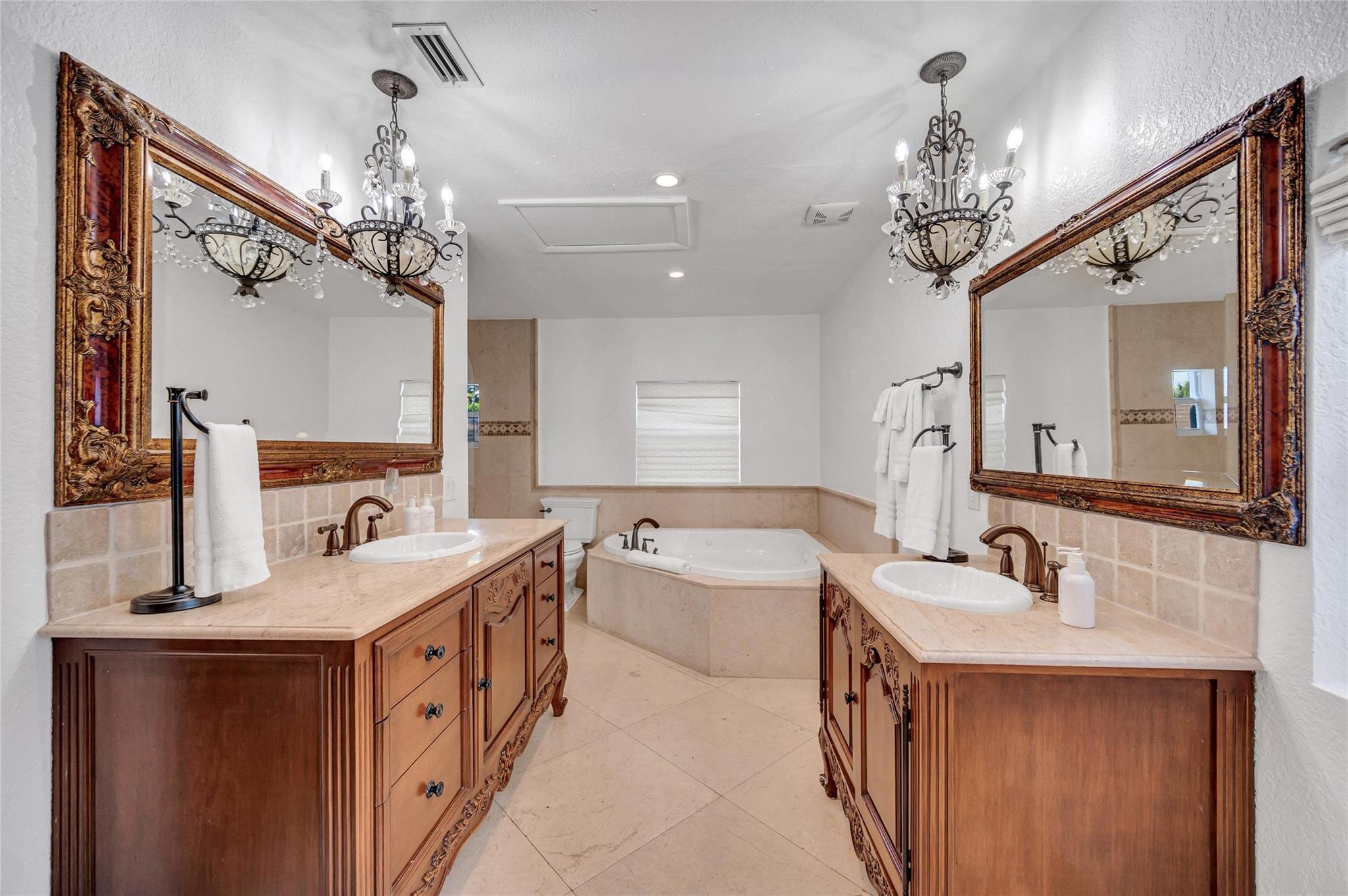 2500 Hibiscus Pl Property Photo 38