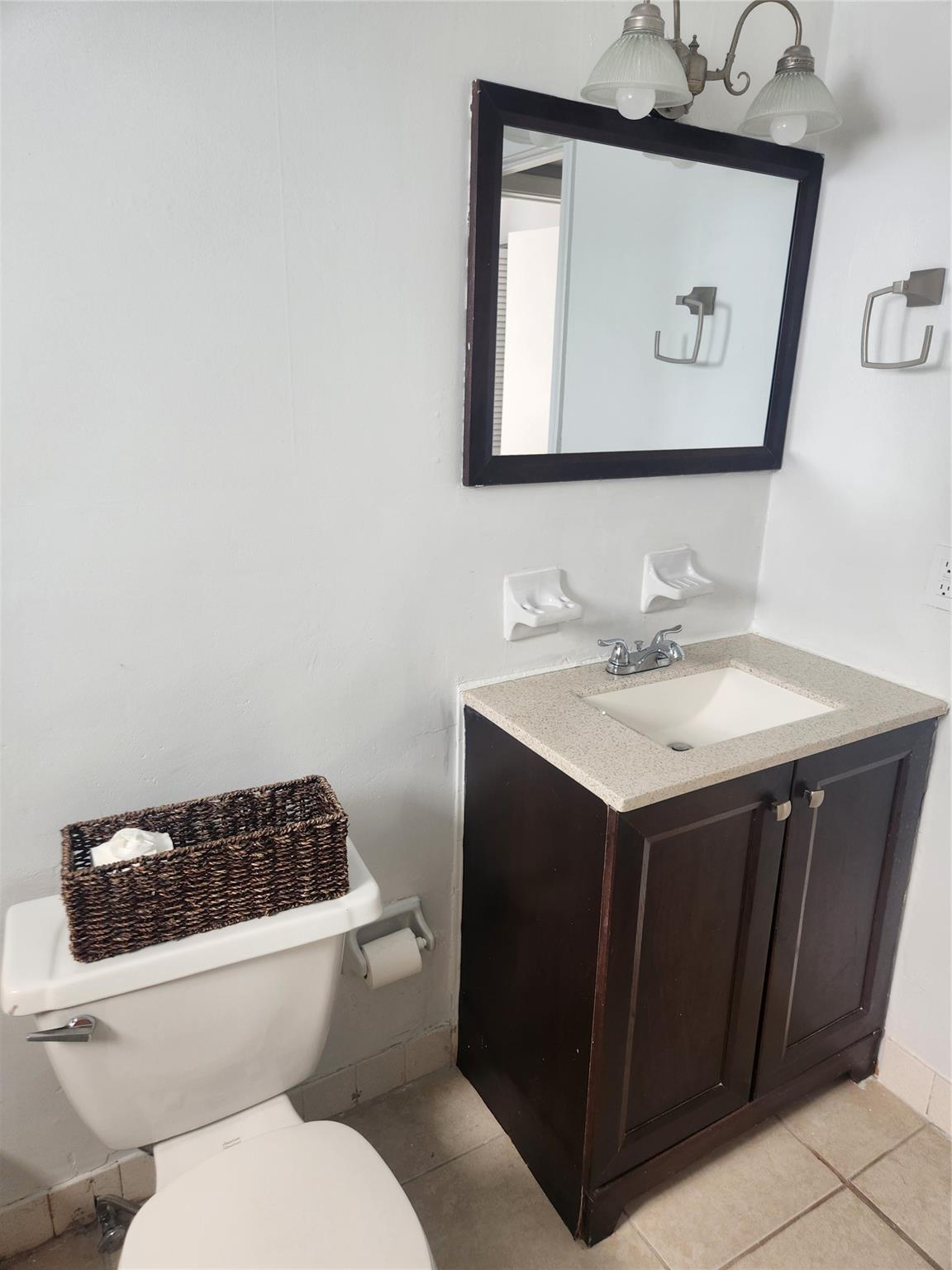 1320 Miami Rd 8 Property Photo 10