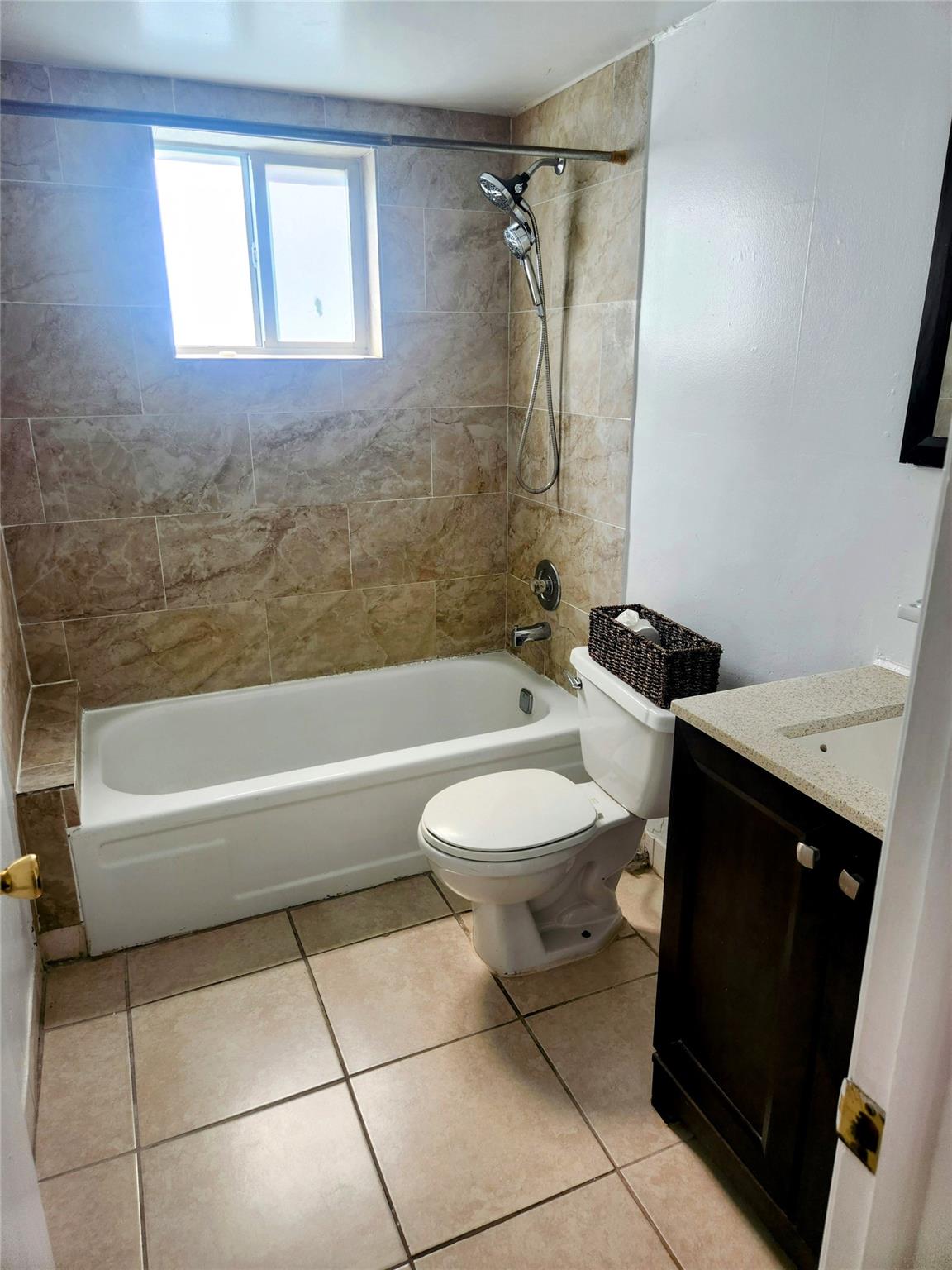 1320 Miami Rd 8 Property Photo 11