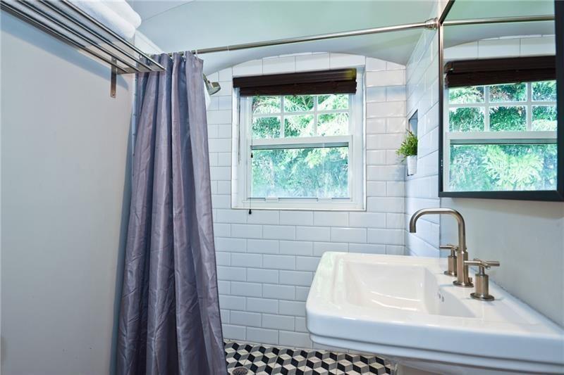 4 S Gordon Rd Property Photo 19