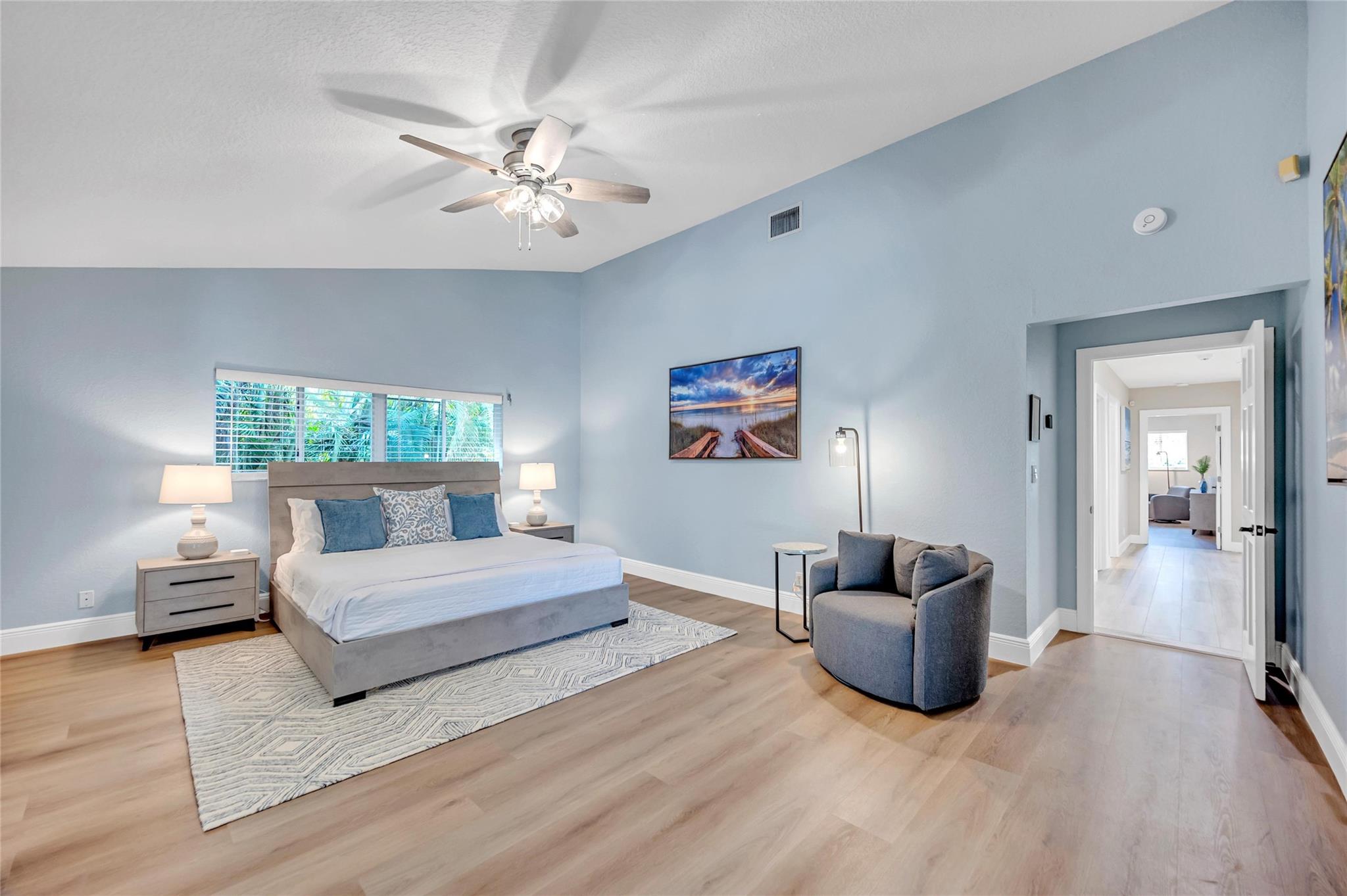 1643 Seabreeze Blvd Property Photo 22