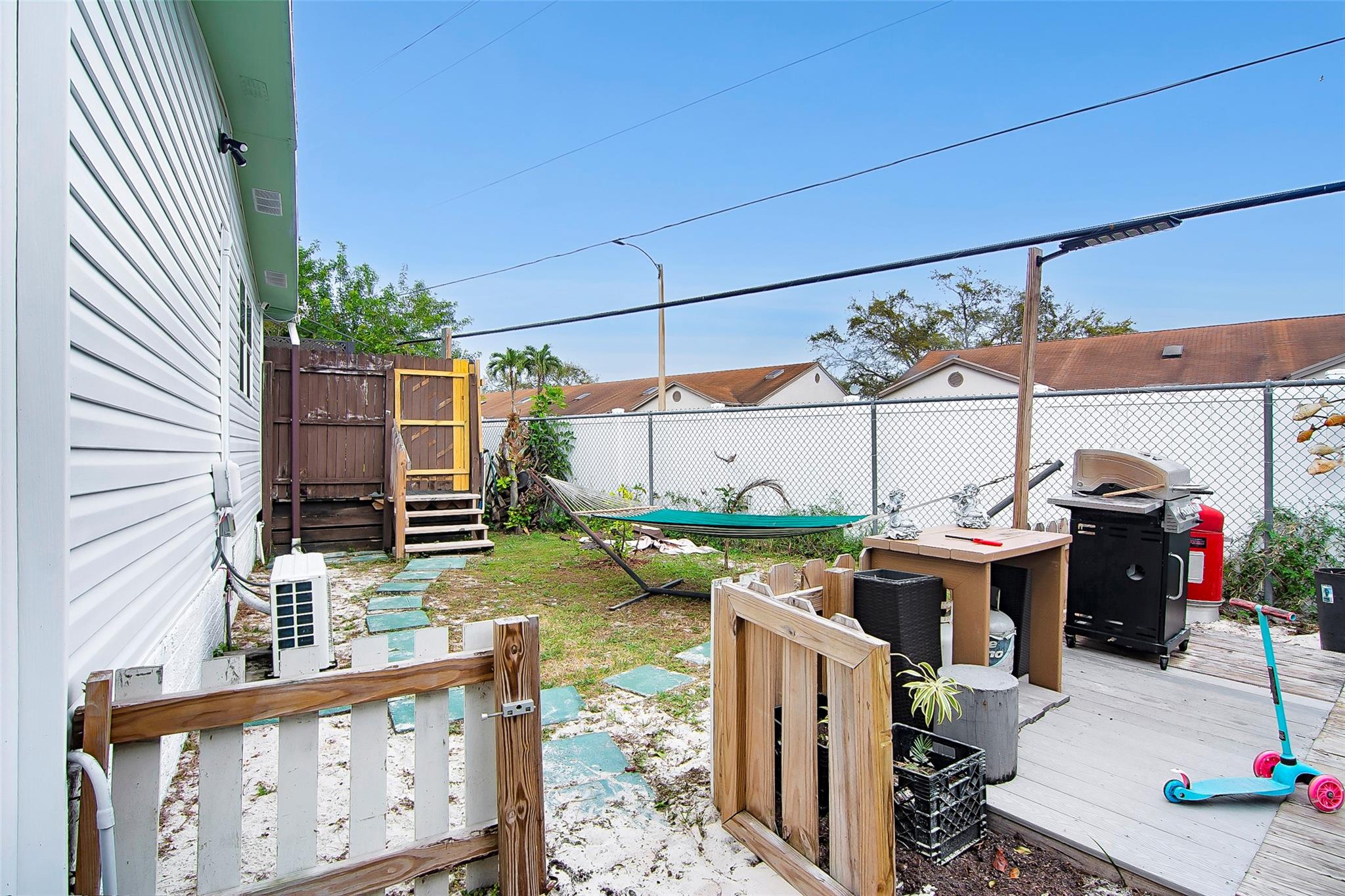 5720 Sw Cypress Dr Property Photo 27