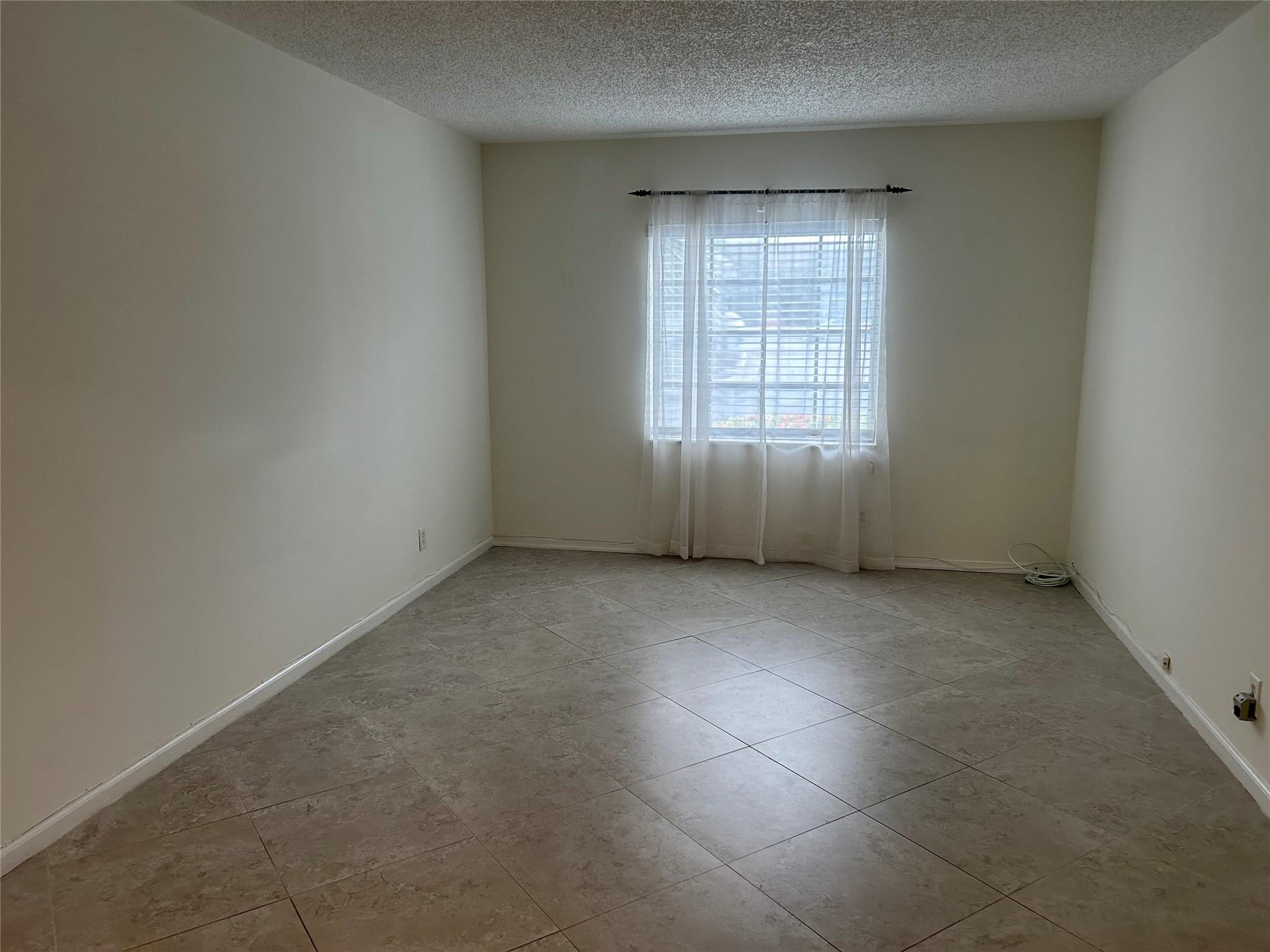 6203 Bay Club Dr 2 Property Photo 11