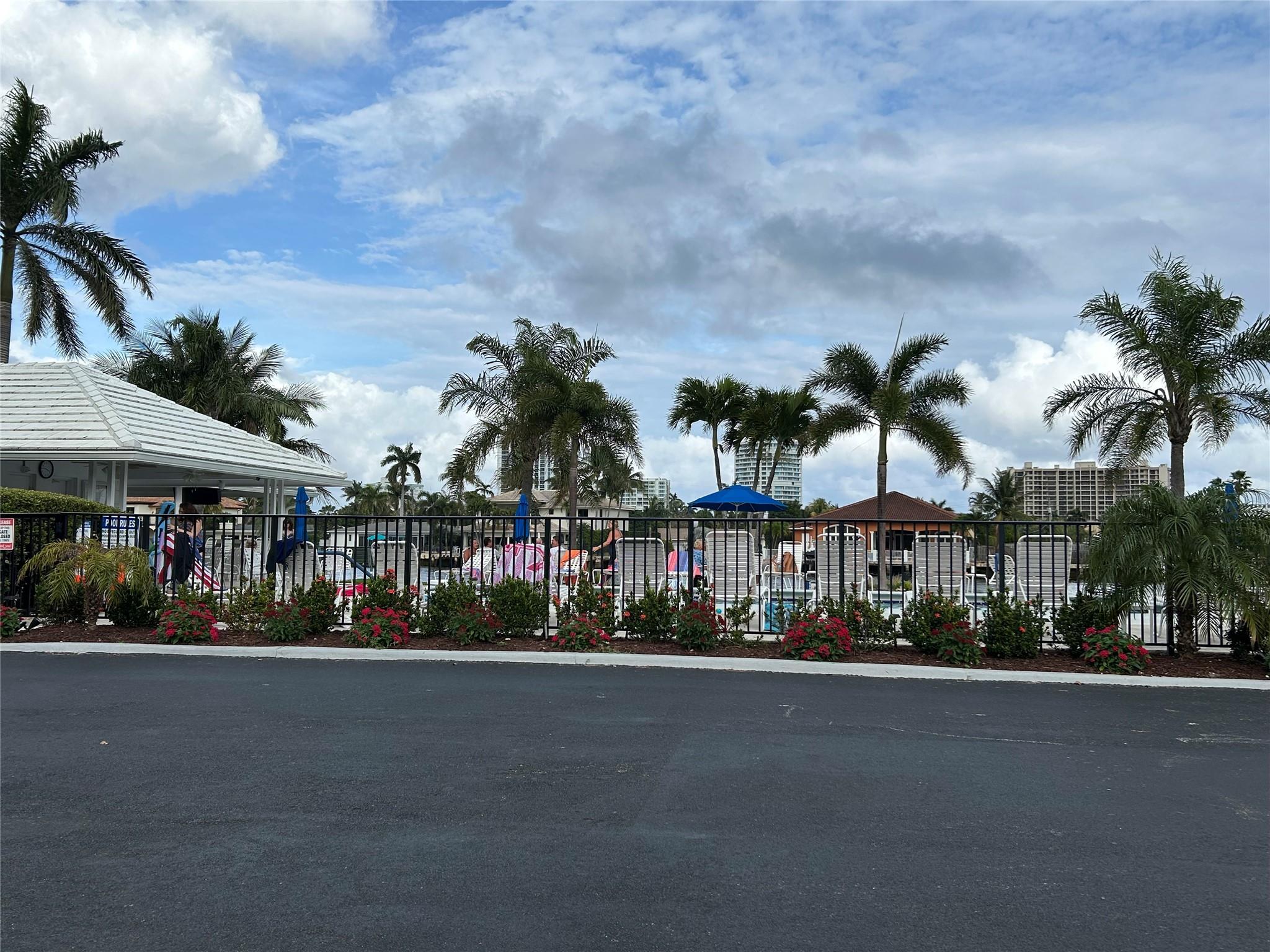 6203 Bay Club Dr 2 Property Photo 10