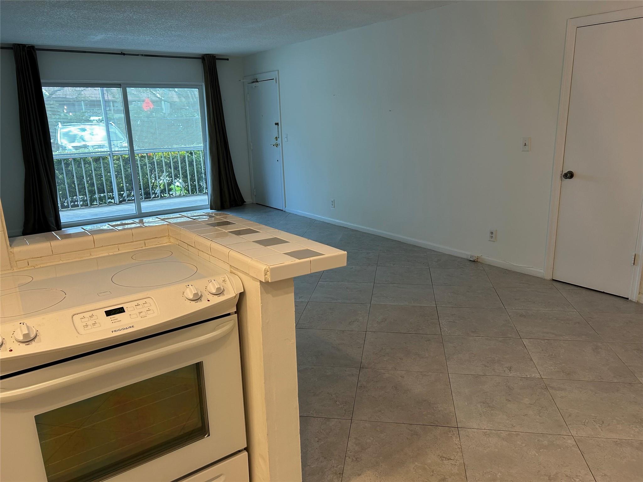 6203 Bay Club Dr 2 Property Photo 33
