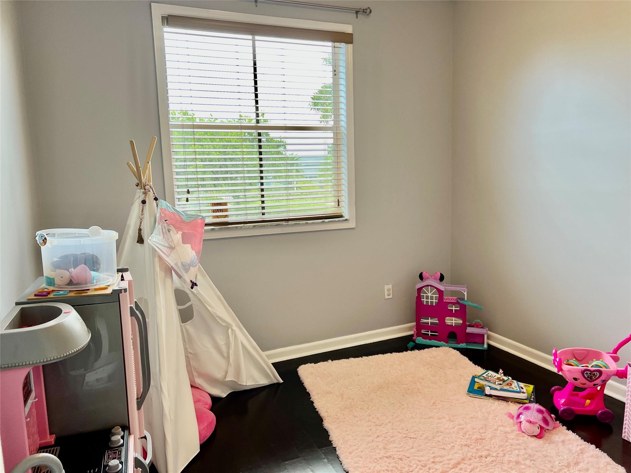 2230 Coral Reef Ct Property Photo 13