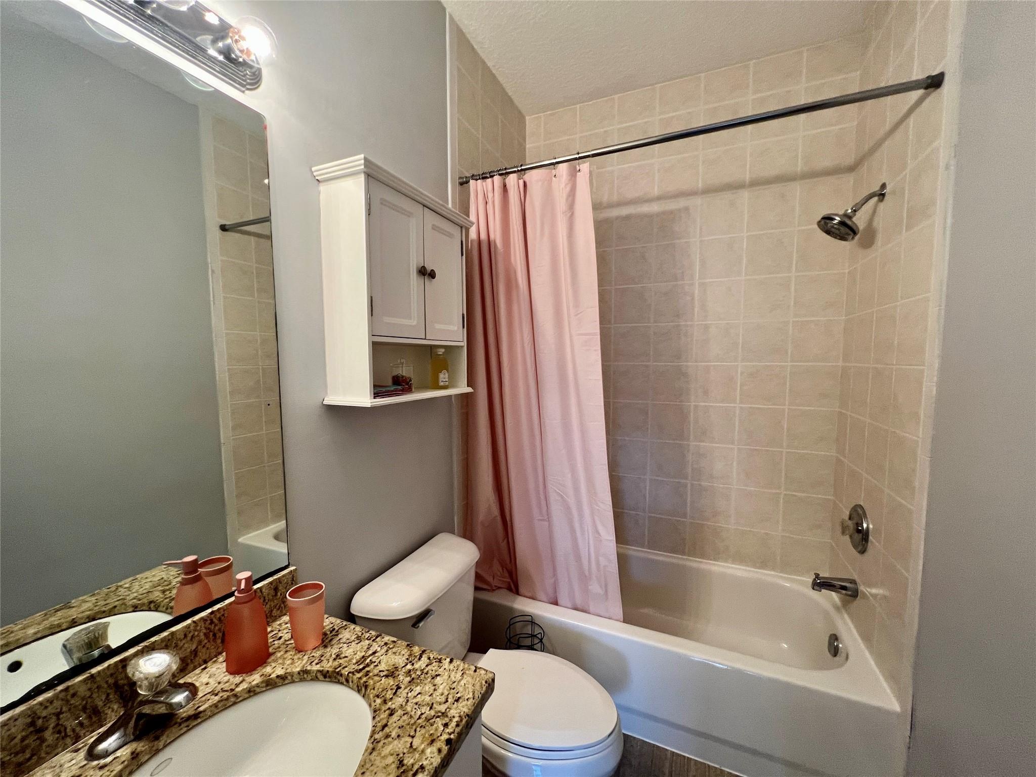 2230 Coral Reef Ct Property Photo 14