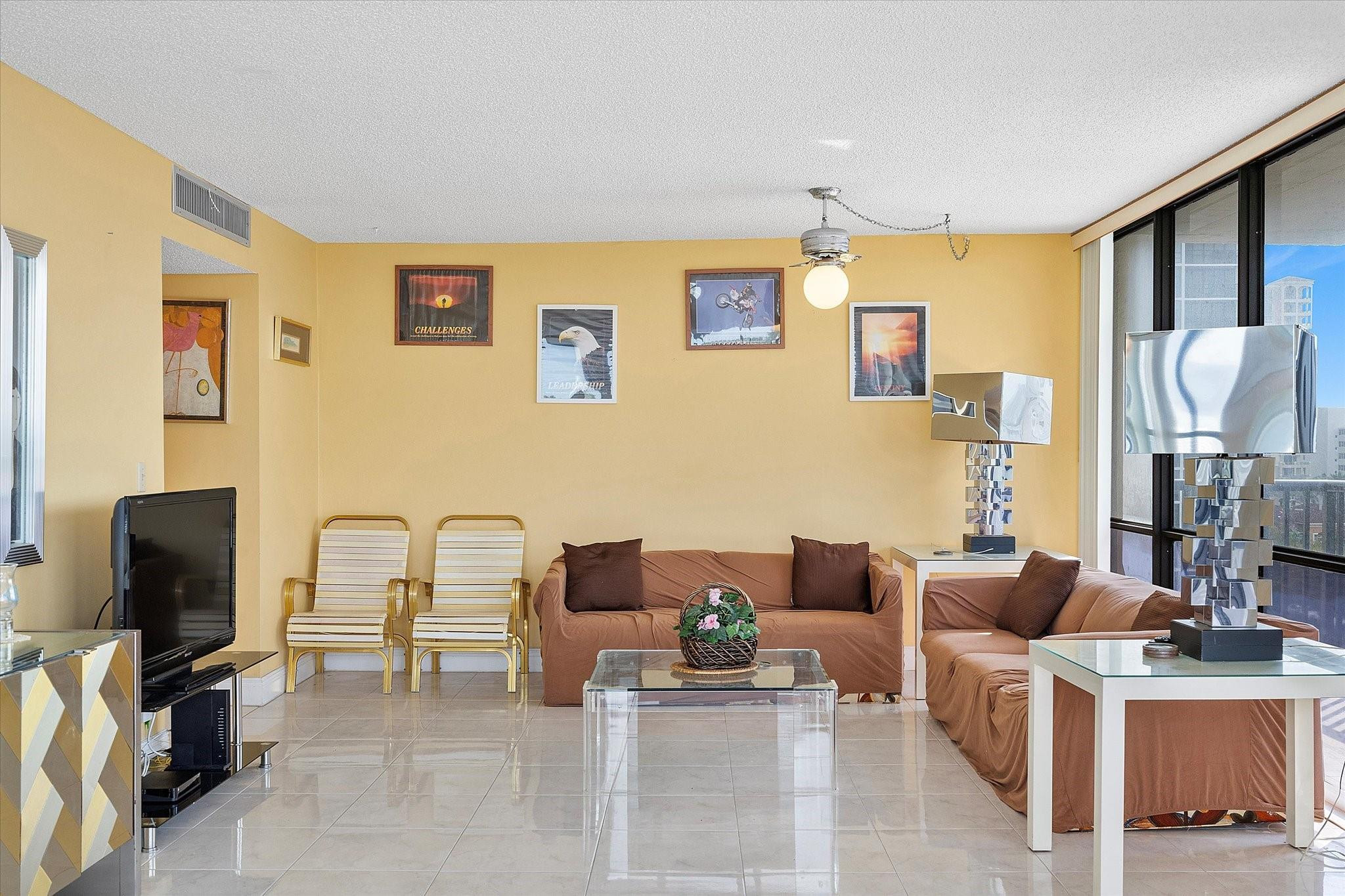 2017 S Ocean Drive 710 Property Photo 19