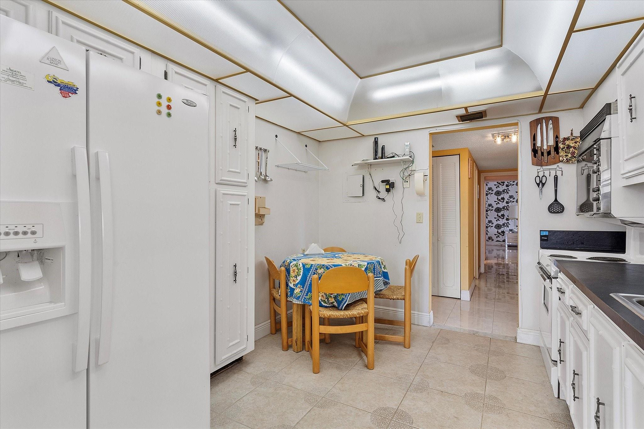 2017 S Ocean Drive 710 Property Photo 26