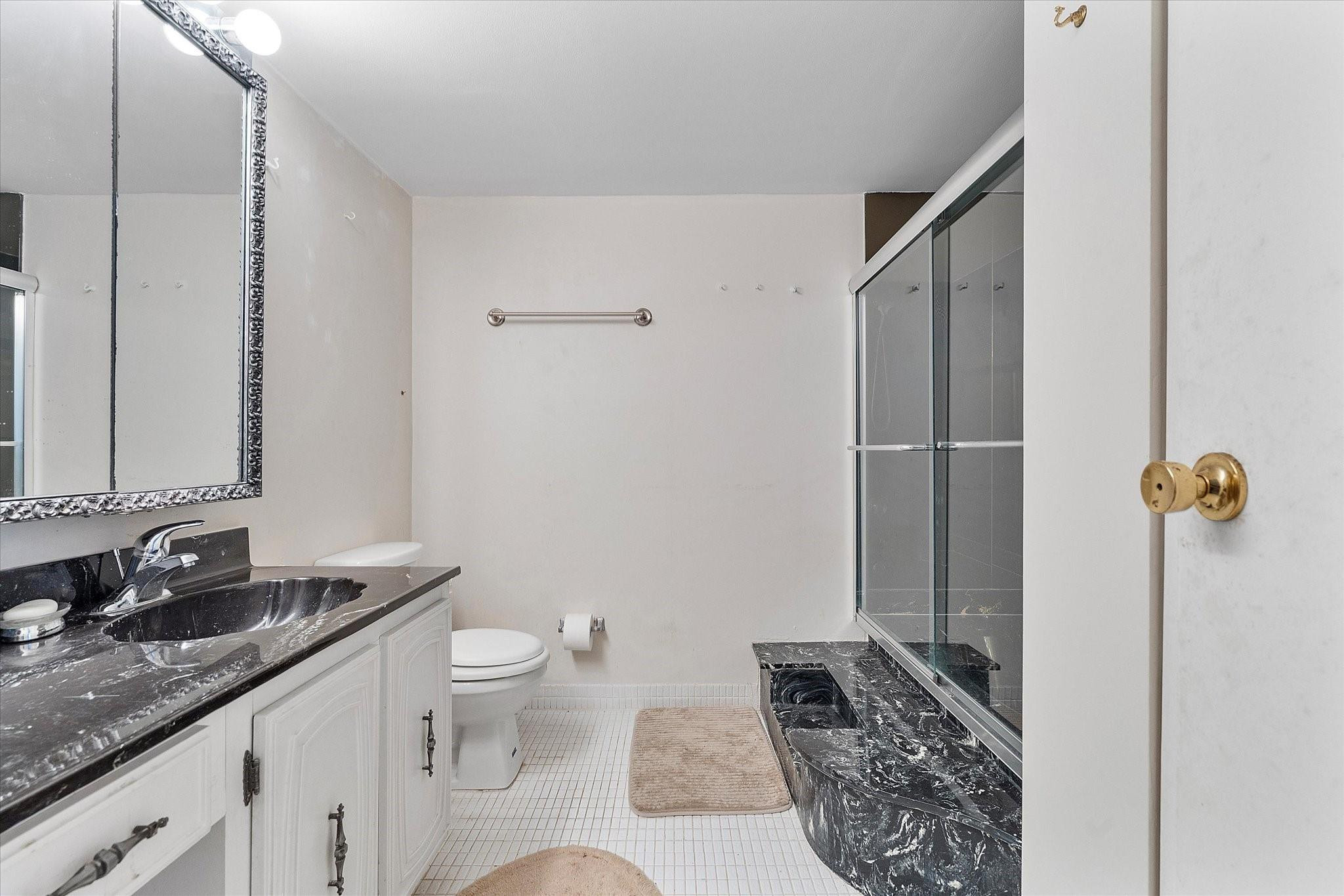 2017 S Ocean Drive 710 Property Photo 29