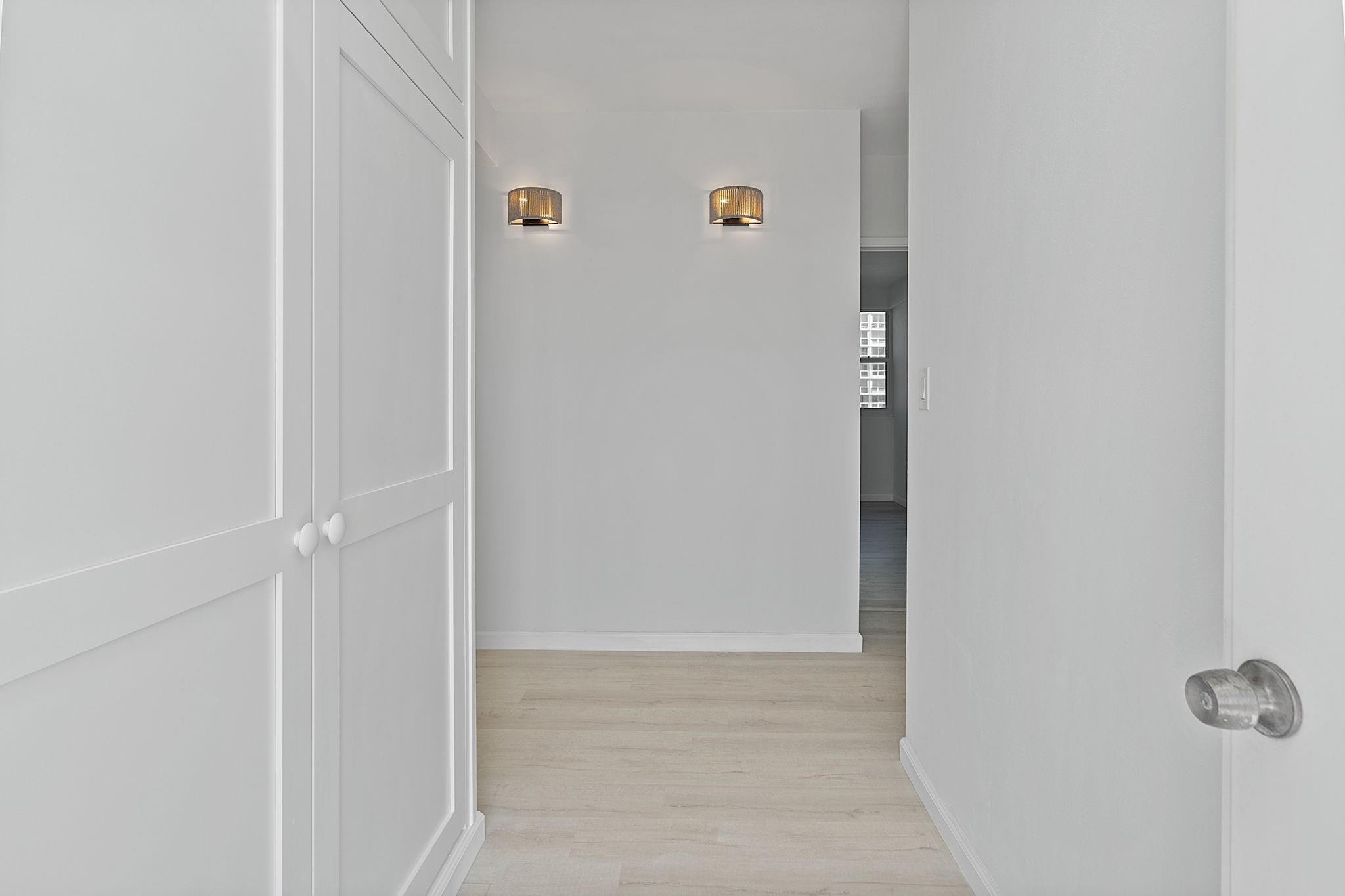 1920 S Ocean Dr 609 Property Photo 12