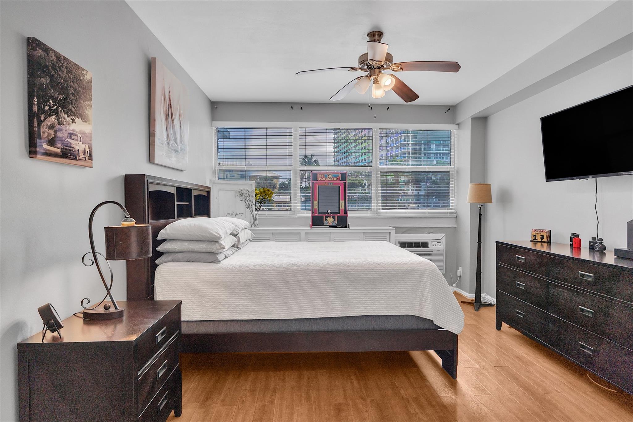 1920 S Ocean Dr 208 Property Photo 25